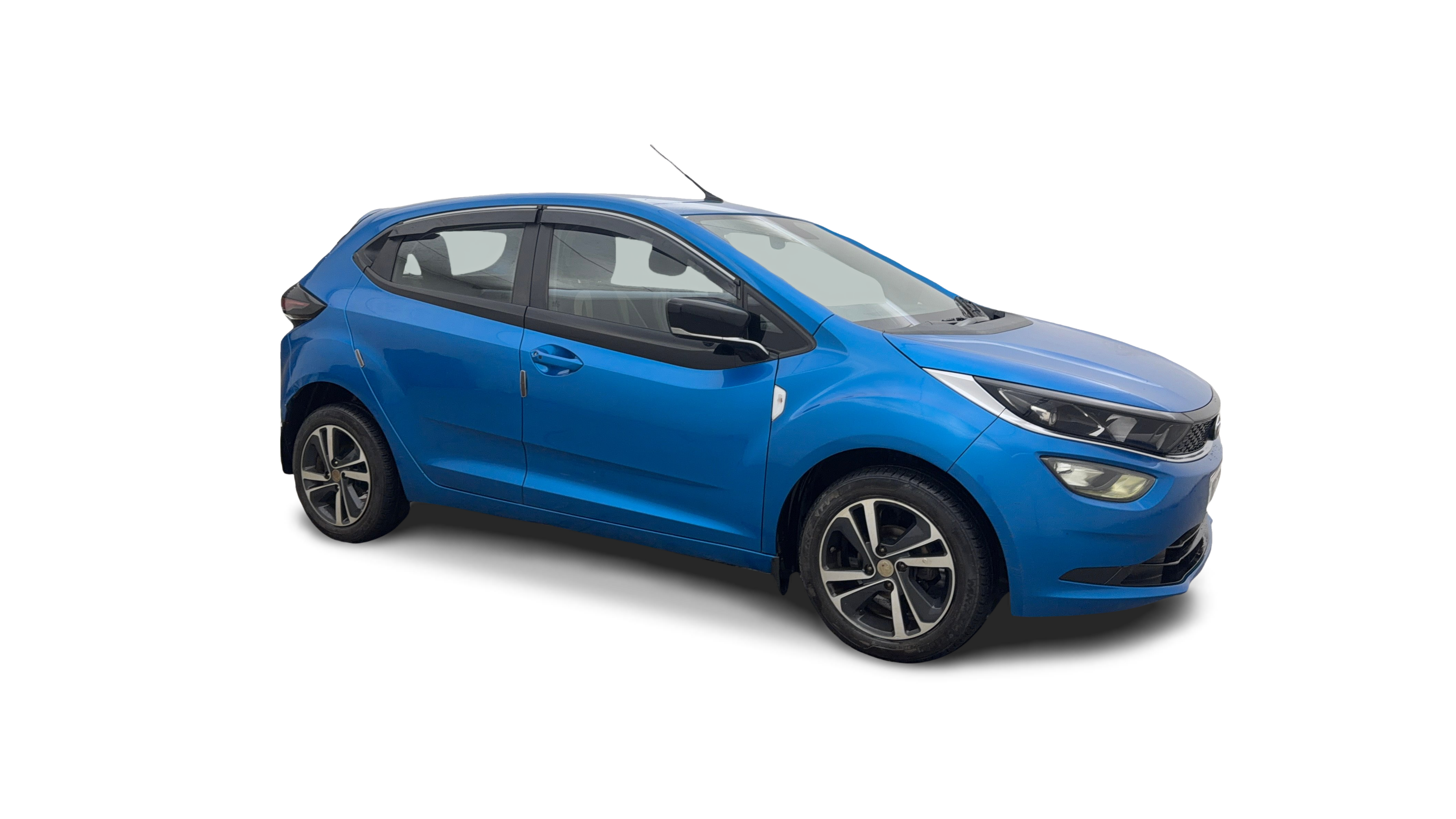 2021 Tata ALTROZ - Hatchback - Petrol - Manual - ₹5.81 lakh