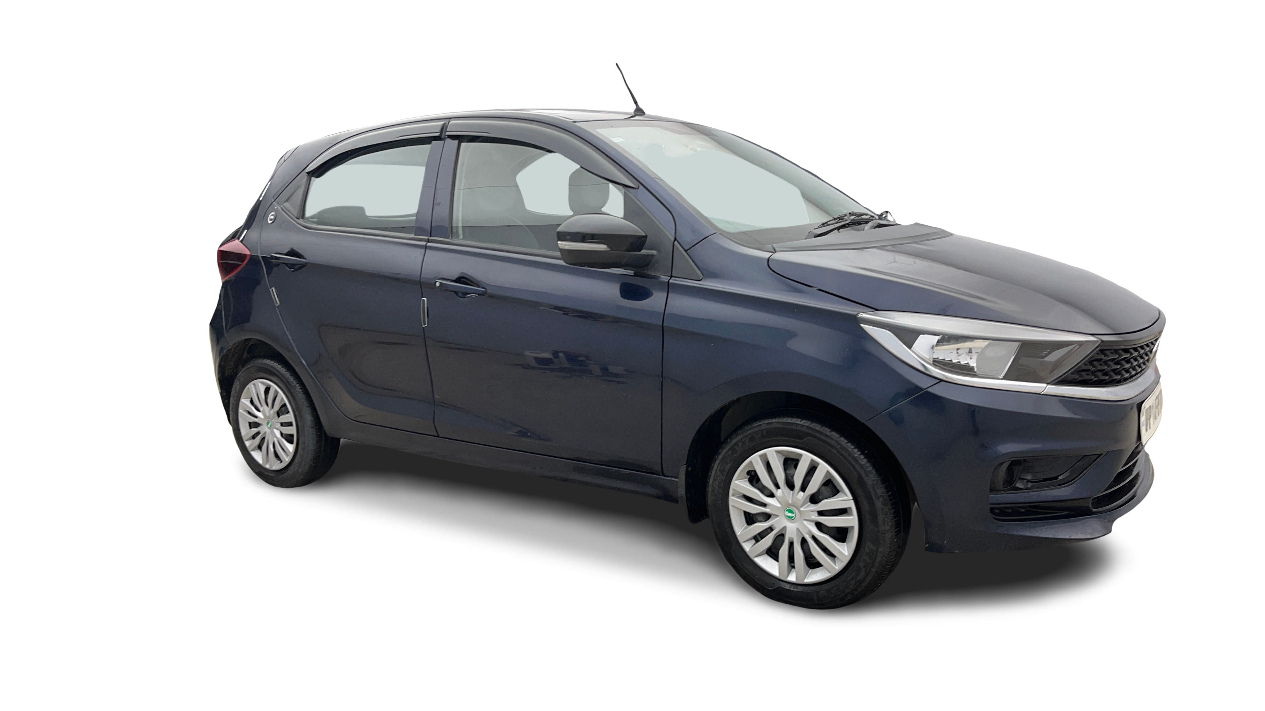 Tata Tiago-img