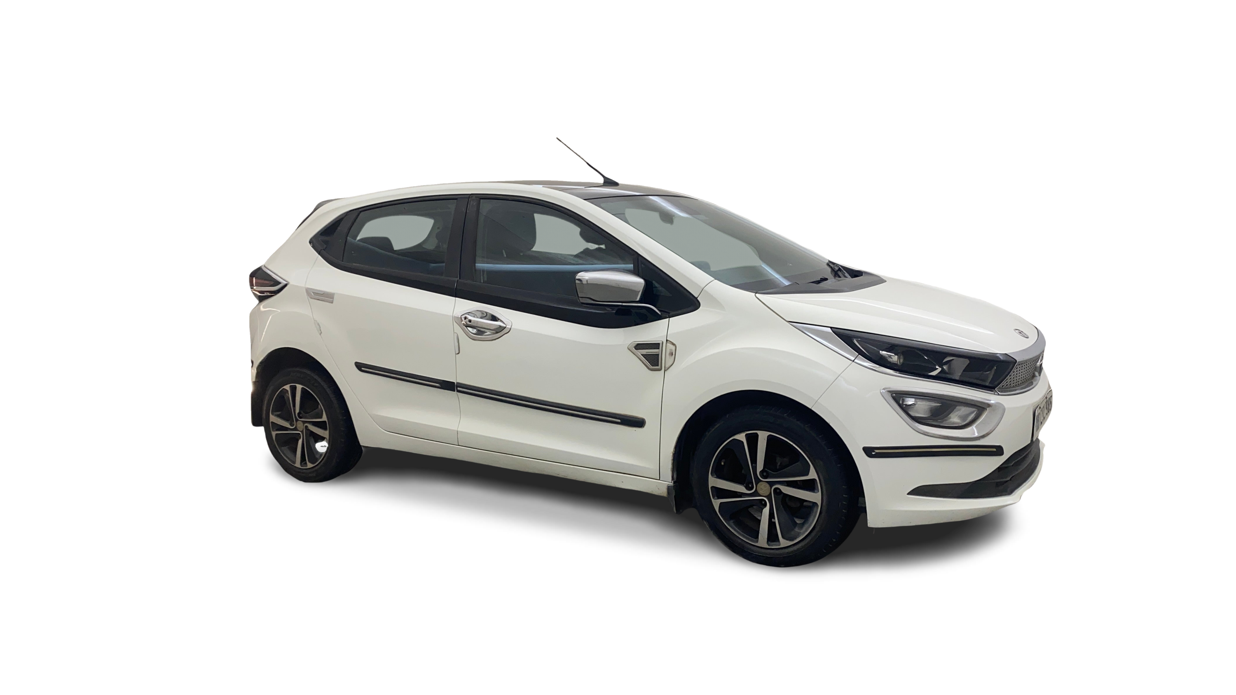 Tata ALTROZ-img