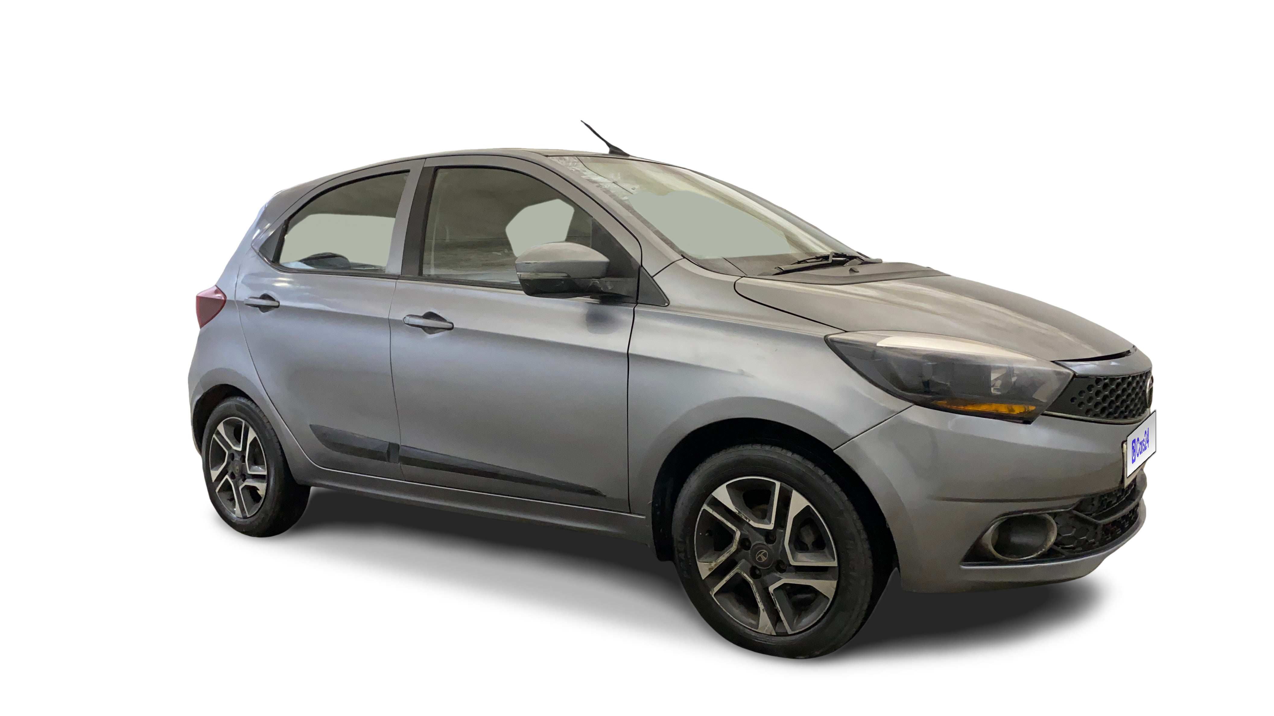 2019 Tata Tiago - Hatchback - CNG - Manual - ₹3.29 lakh