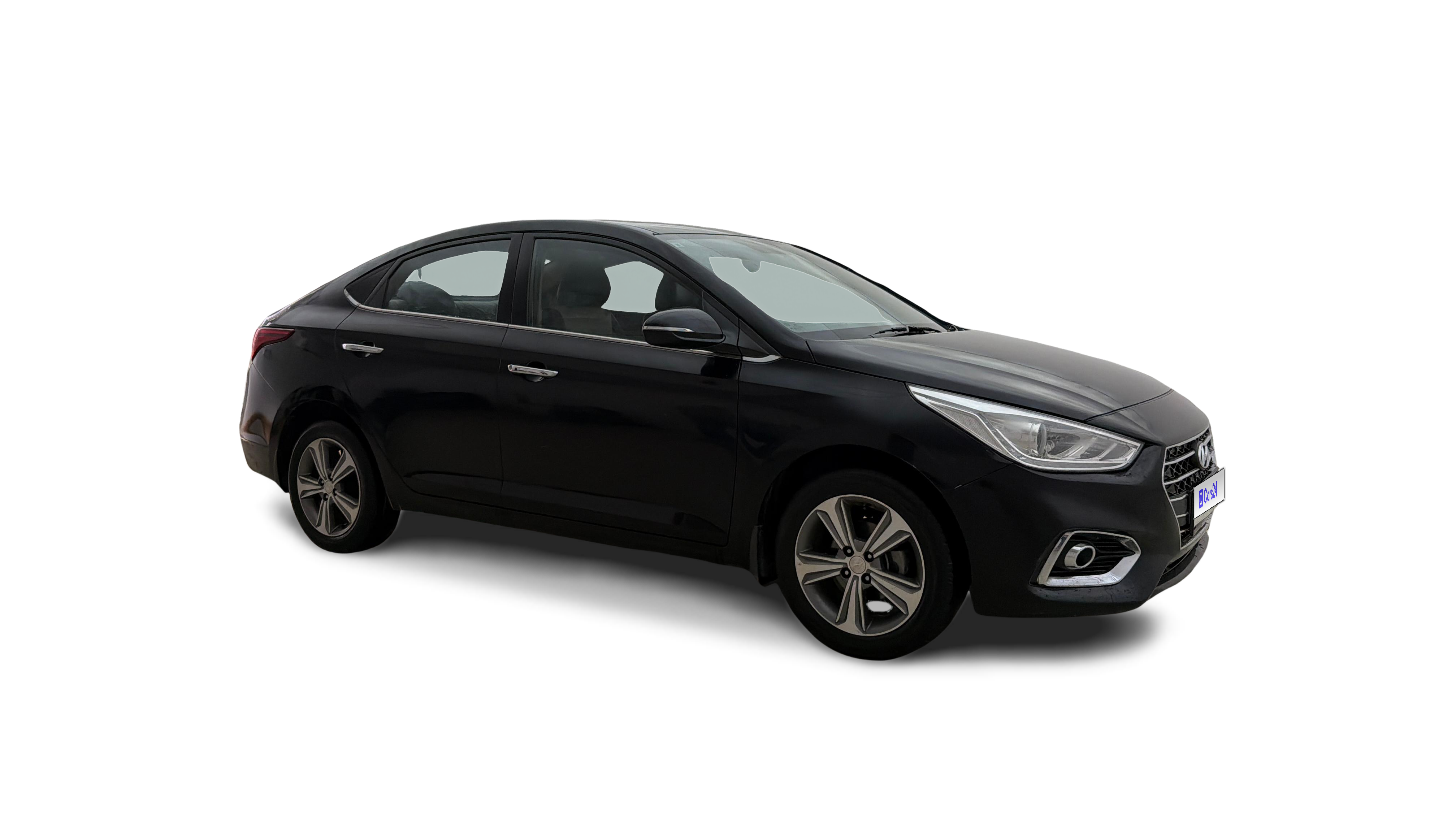 2018 Hyundai Verna - Sedan - Petrol - Automatic - ₹6.80 lakh