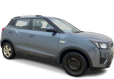 Mahindra XUV300-img