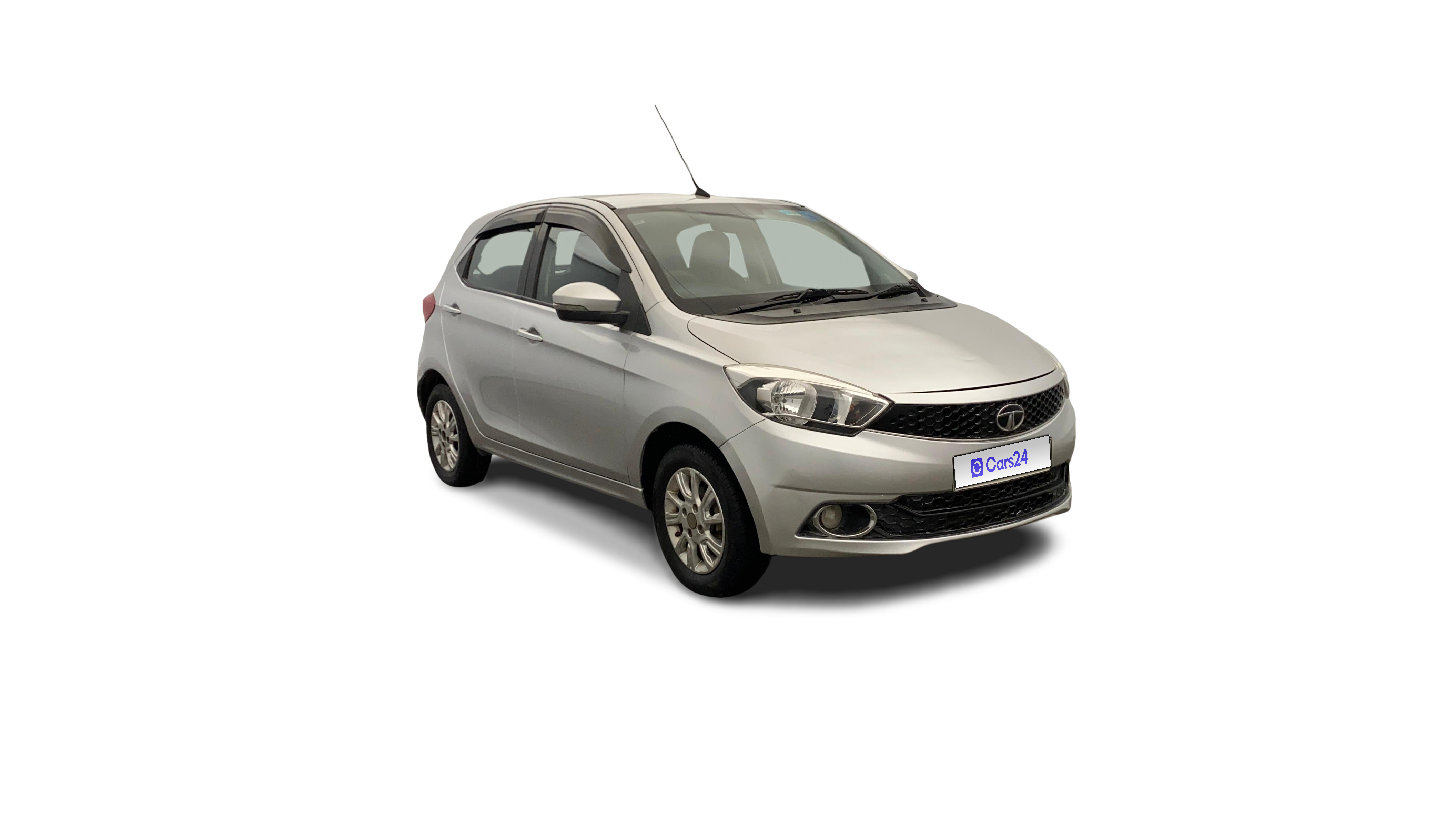 2018 Tata Tiago - Hatchback - Petrol - Manual - ₹2.95 lakh