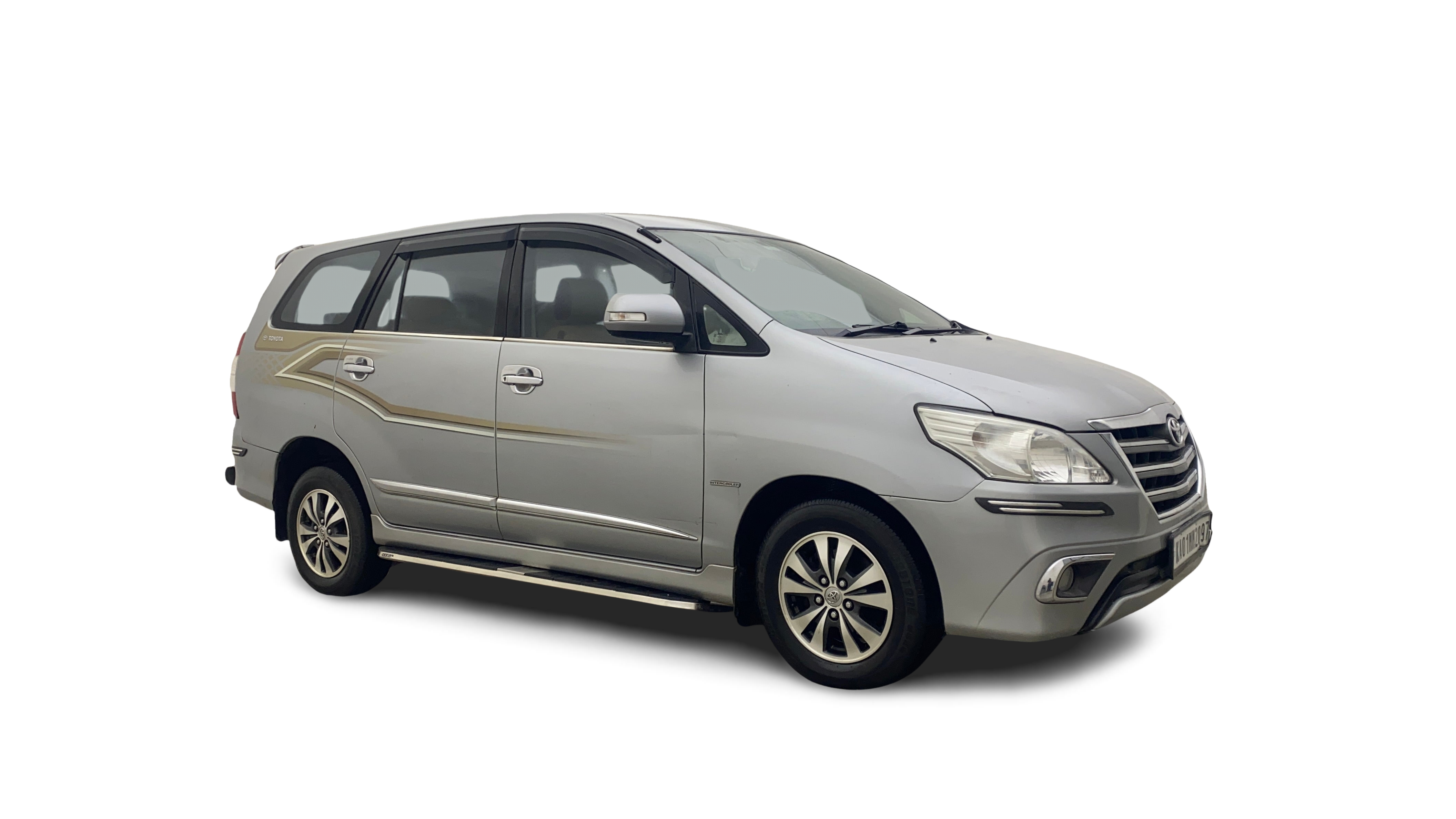 Toyota Innova-img