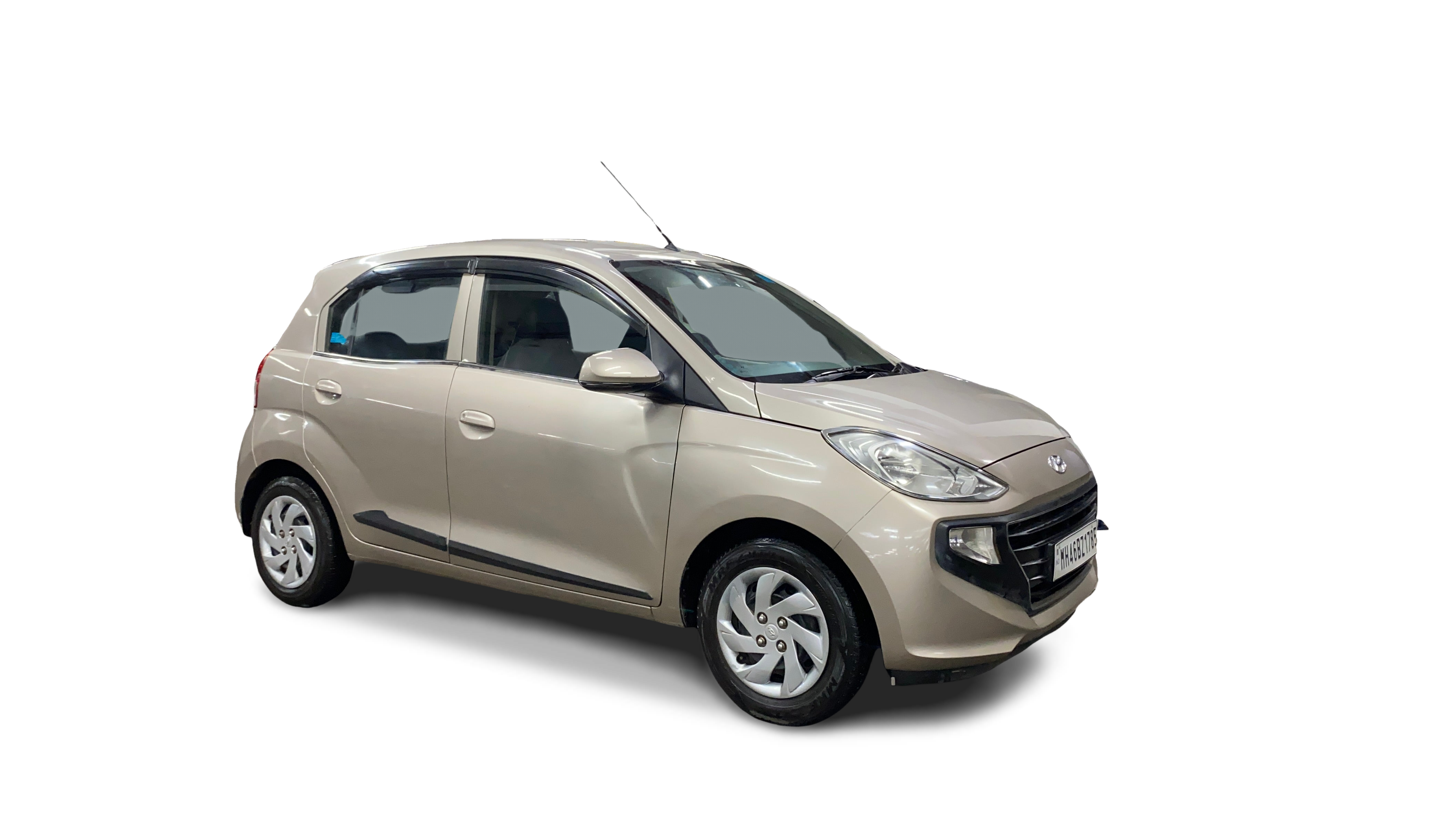 Hyundai NEW SANTRO-img