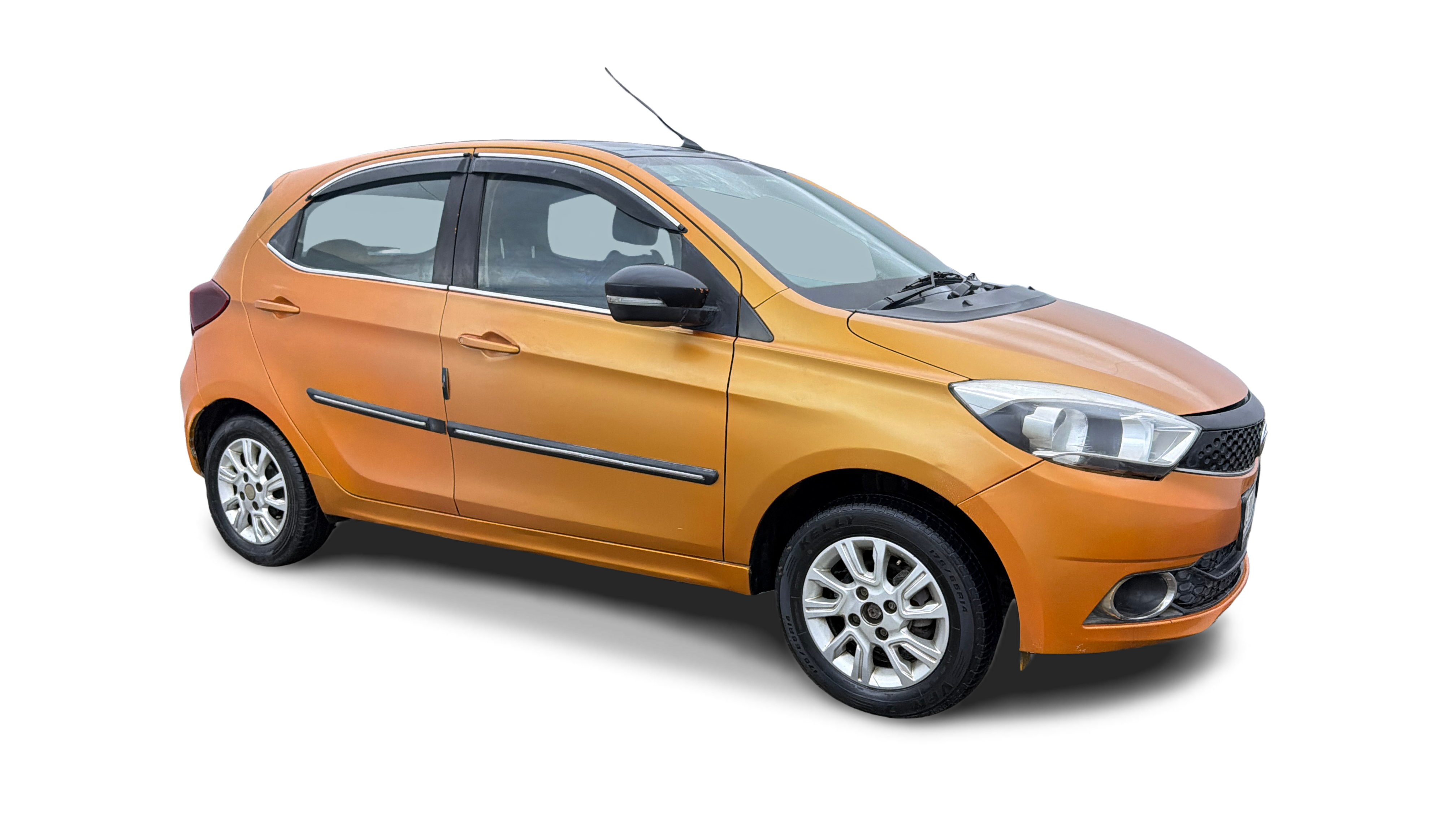 2018 Tata Tiago - Hatchback - Petrol - Manual - ₹2.75 lakh