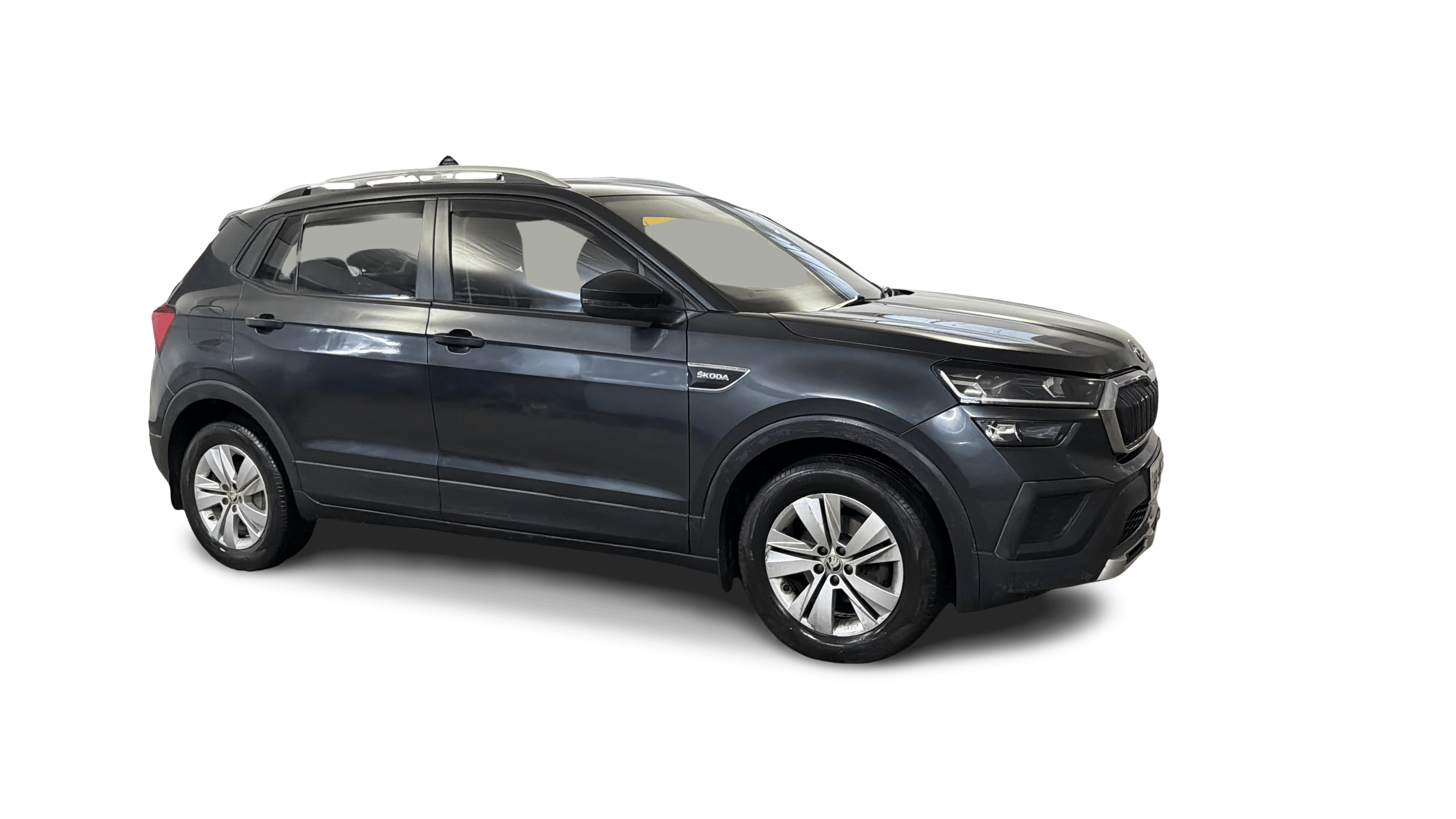 2022 Skoda KUSHAQ - SUV - Petrol - Manual - ₹7.49 lakh