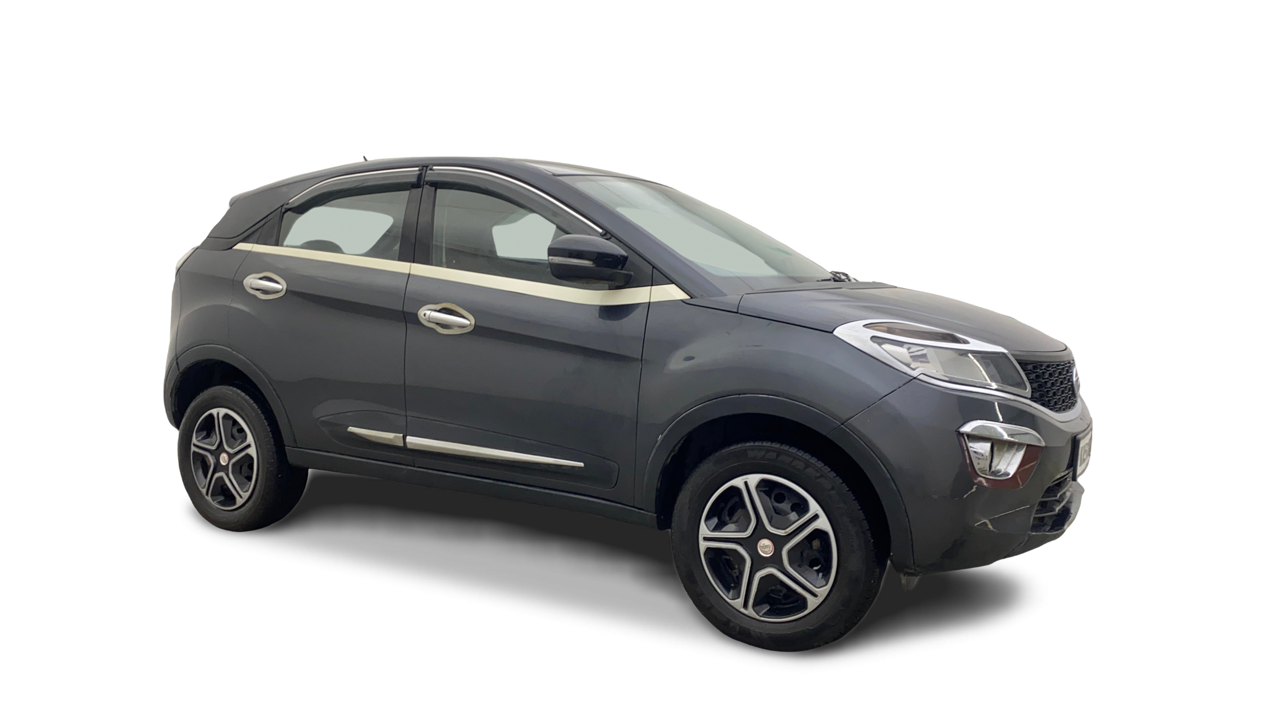 Tata NEXON-img