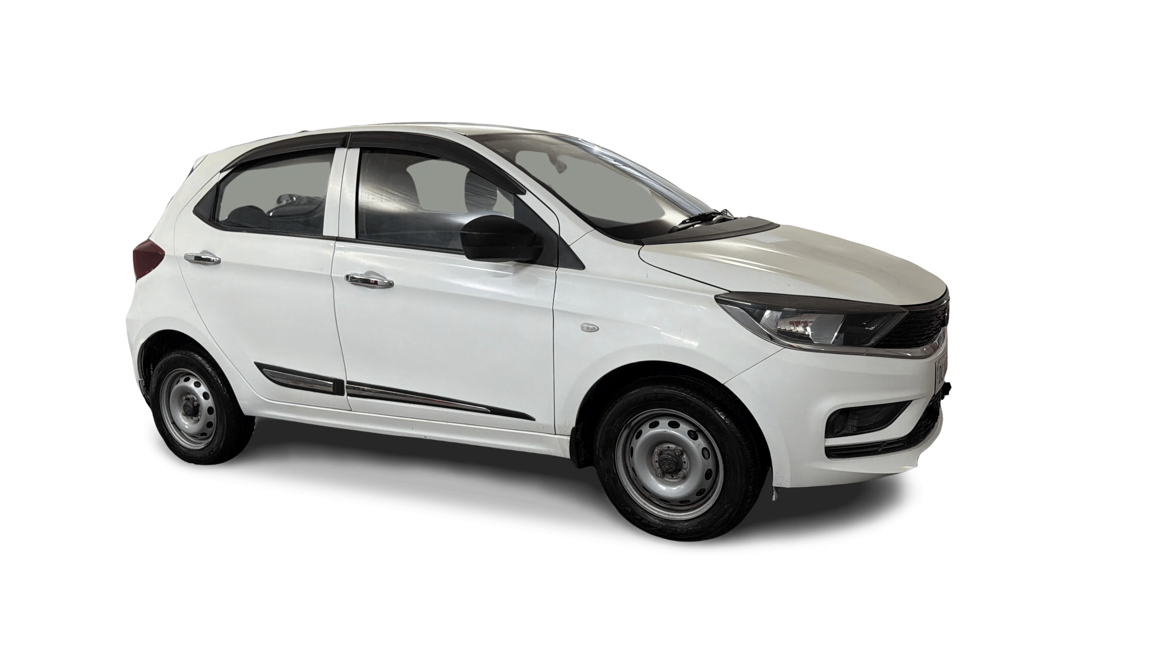 2025 Tata Tiago - Hatchback - CNG - Manual - ₹4.46 lakh