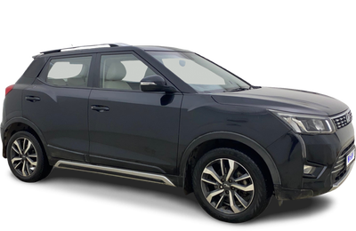 Mahindra XUV300-img