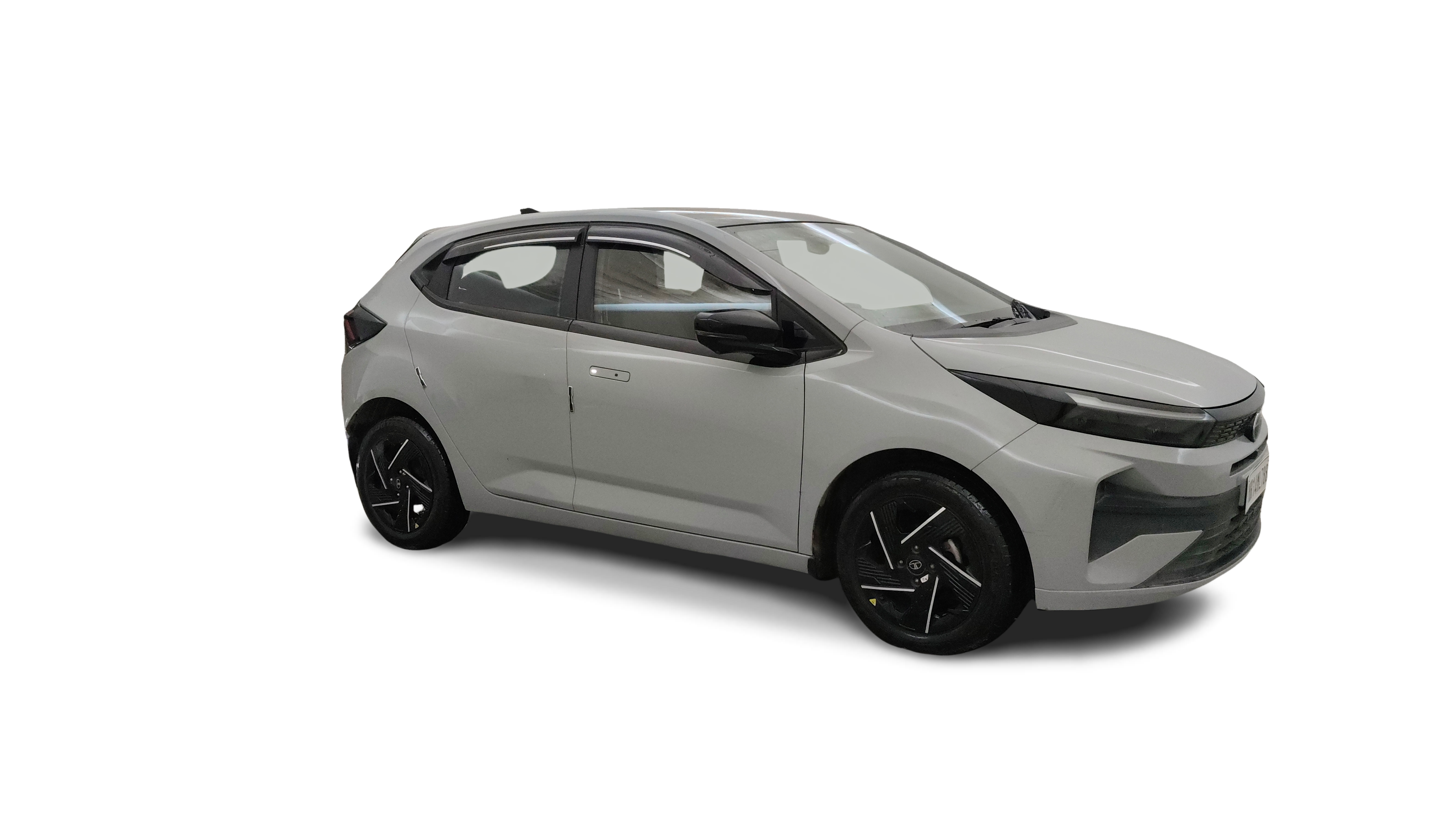 2025 Tata ALTROZ - Hatchback - CNG - Manual - ₹8.33 lakh