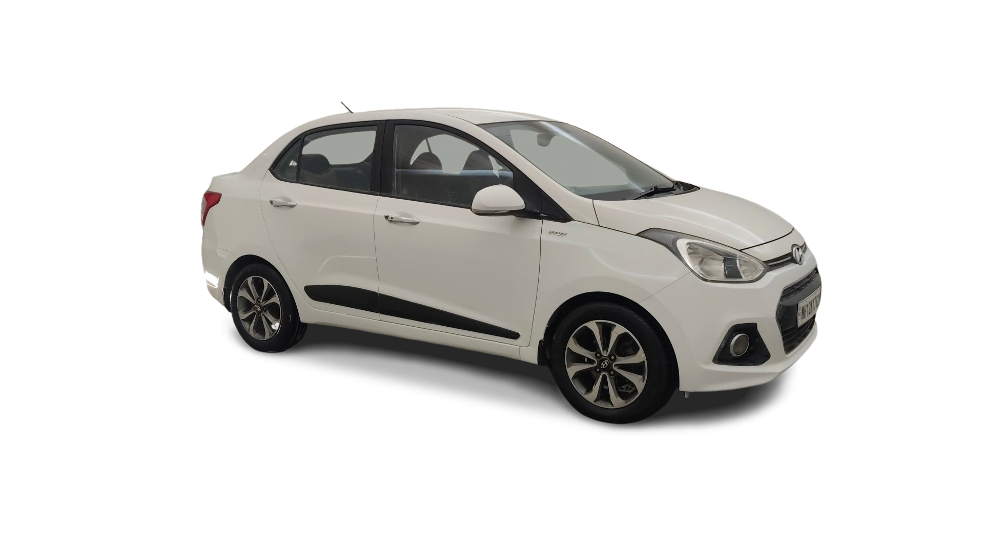 Hyundai Xcent-img