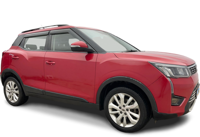 Mahindra XUV300-img