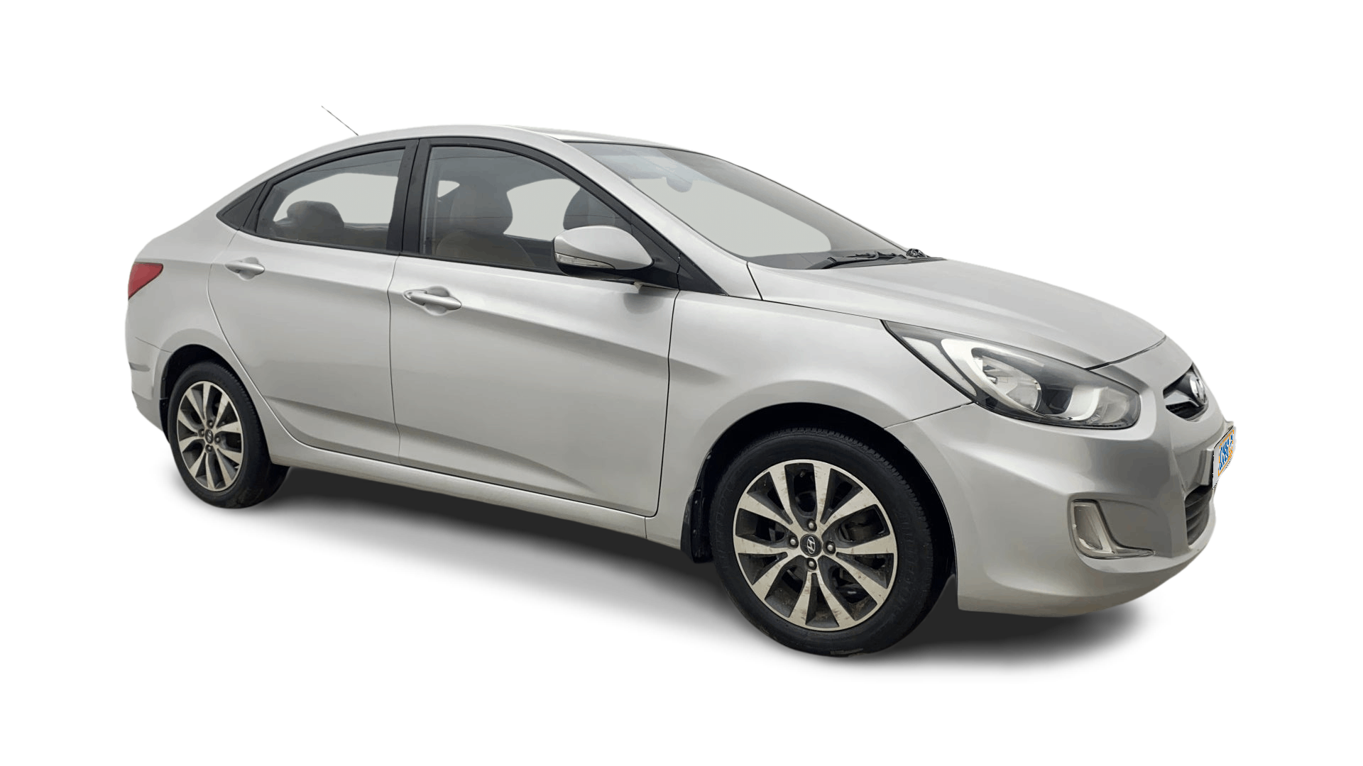 Hyundai Verna-img