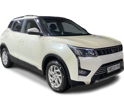 Mahindra XUV300-img