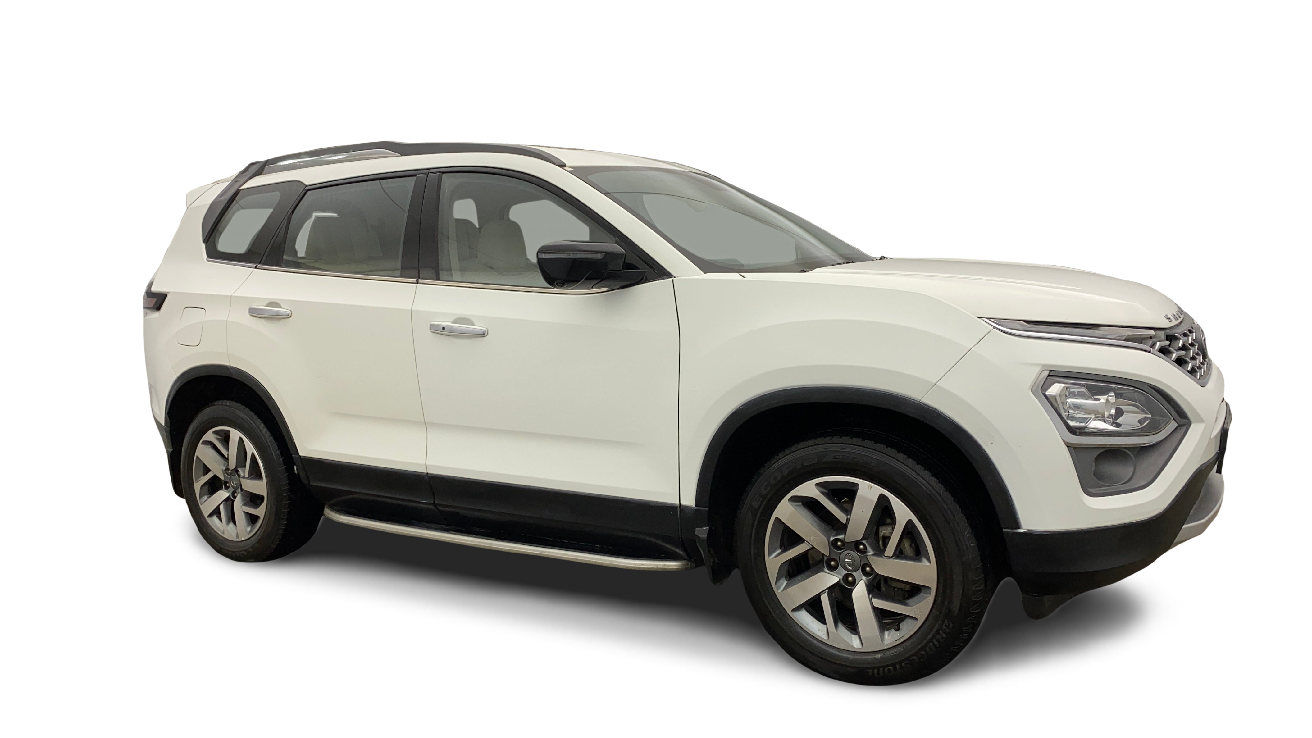 2023 Tata Safari - SUV - Diesel - Manual - ₹13.25 lakh