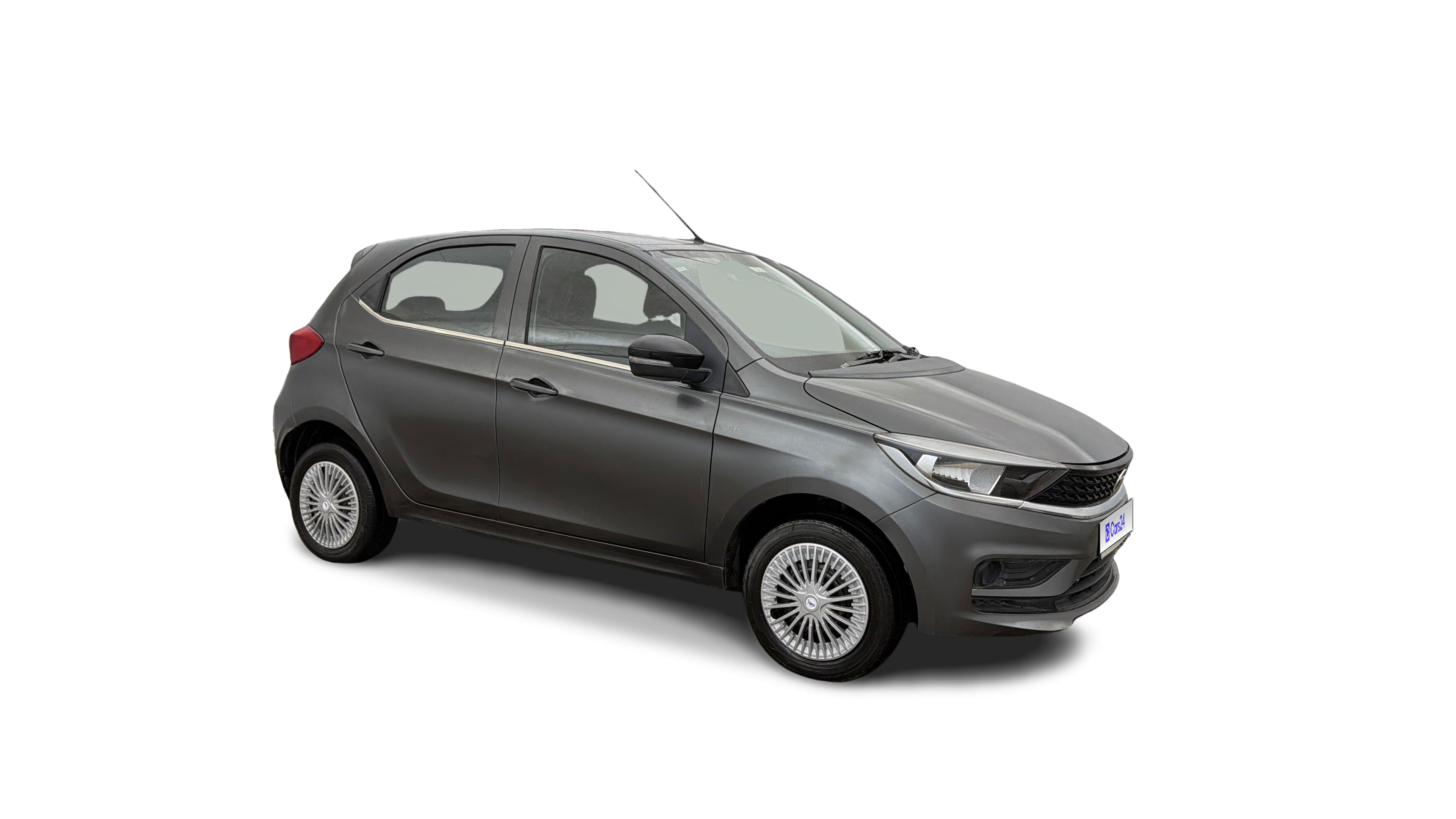 2022 Tata Tiago - Hatchback - CNG - Manual - ₹3.78 lakh