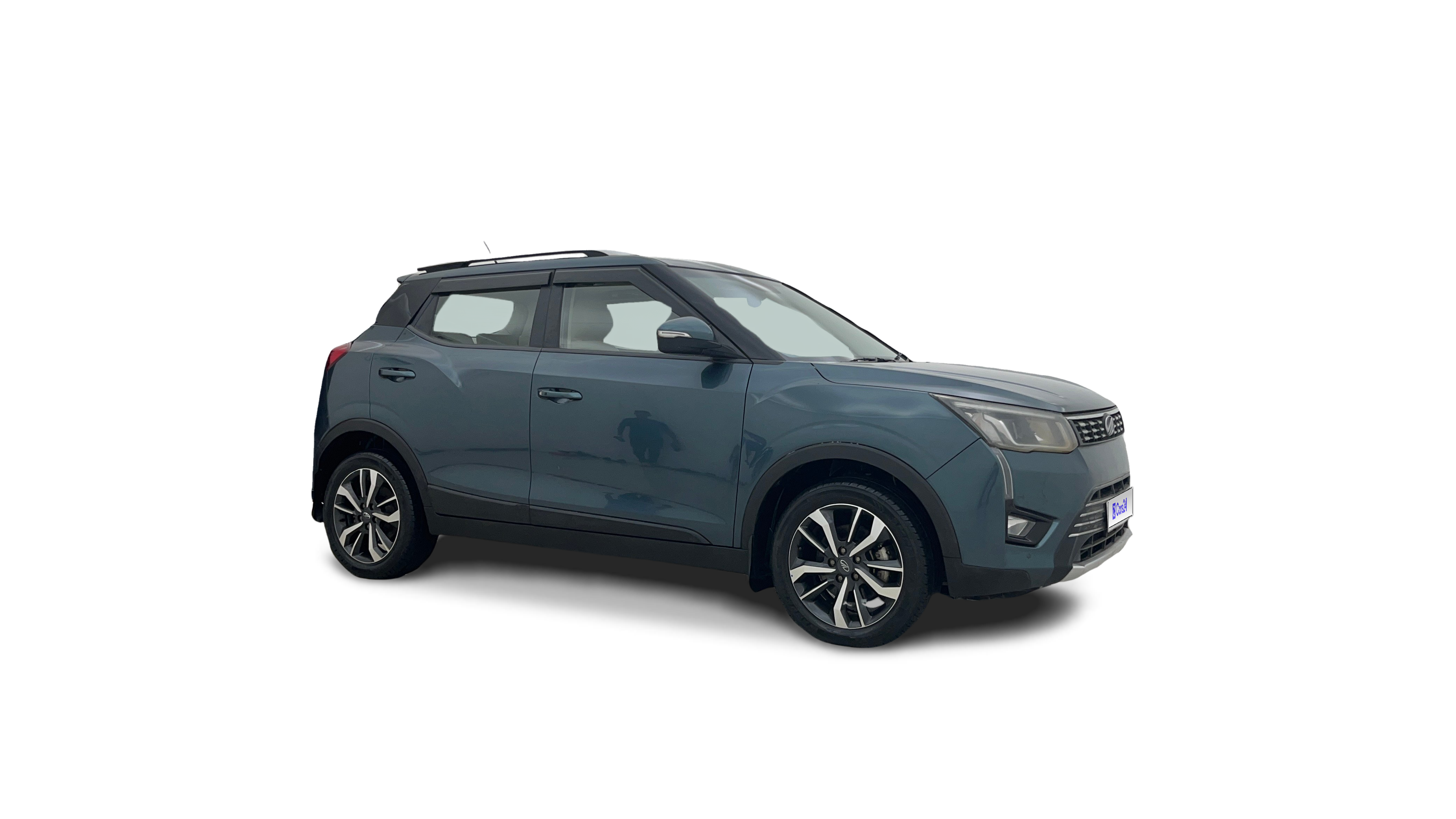 2019 Mahindra XUV300 - SUV - Petrol - Manual - ₹7.59 lakh