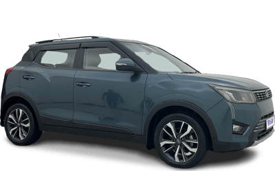 2019 Mahindra XUV300 - SUV - Petrol - Manual - ₹7.59 lakh