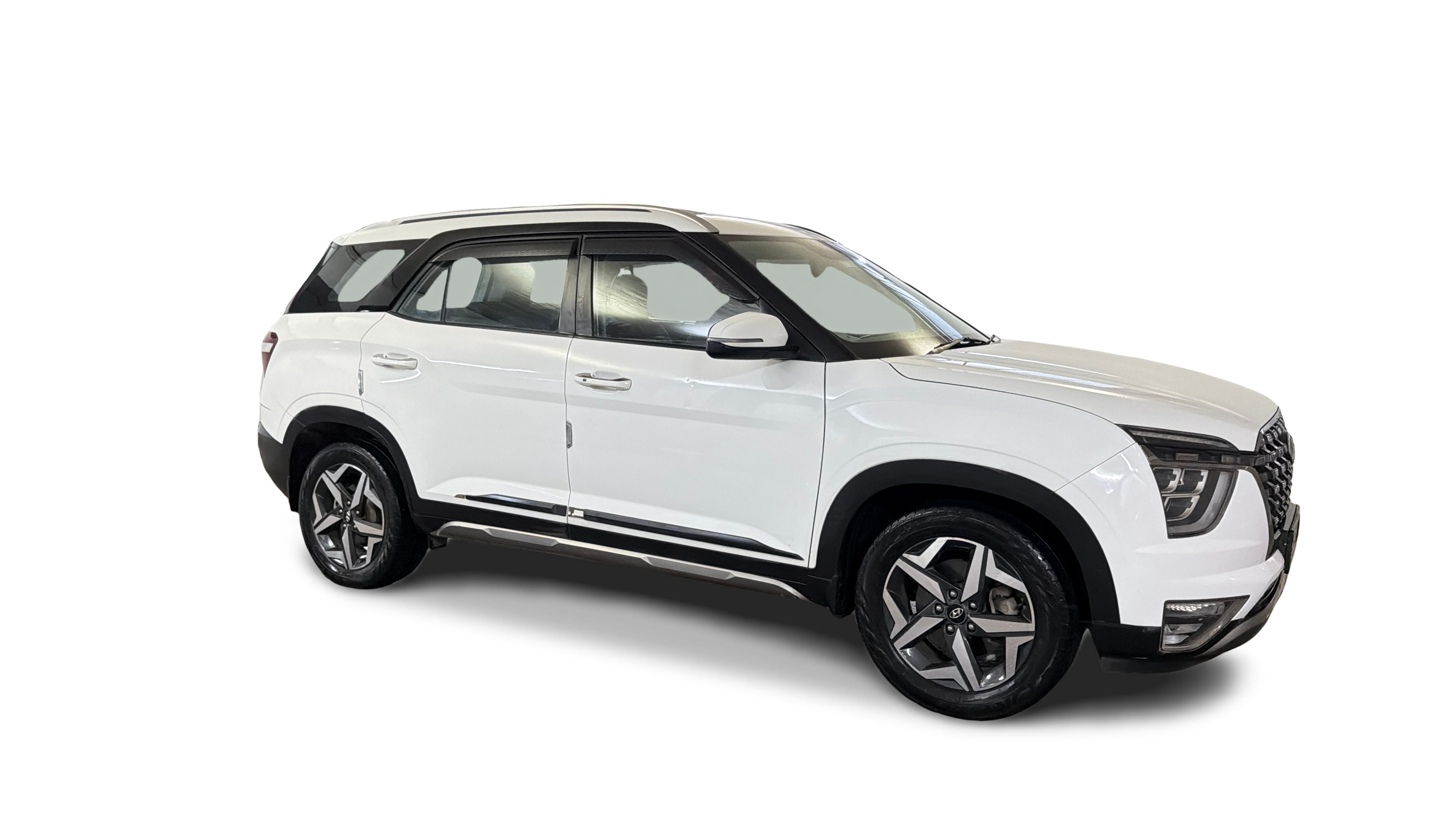 2022 Hyundai ALCAZAR - SUV - Diesel - Manual - ₹10.57 lakh