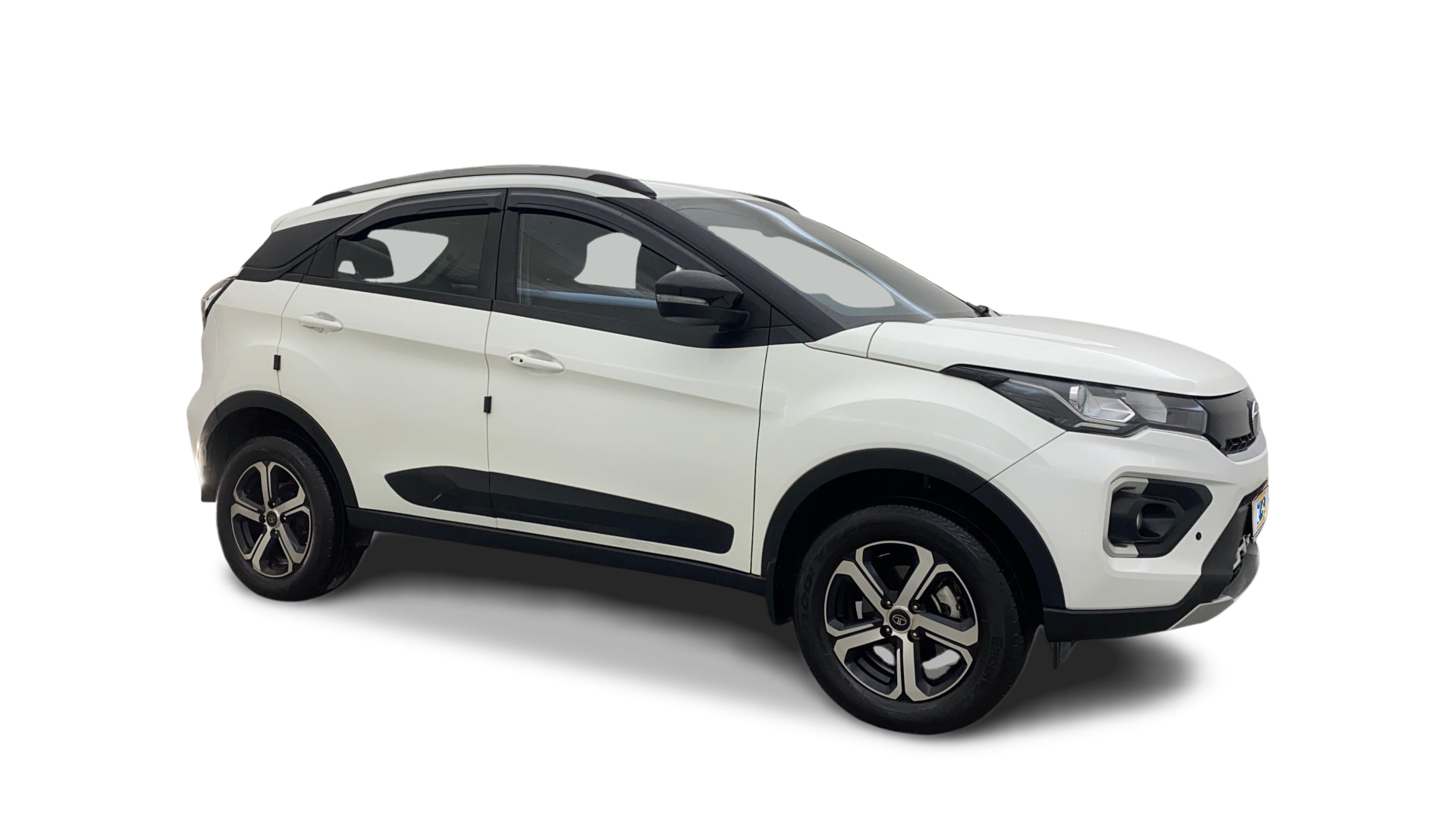 Tata NEXON-img