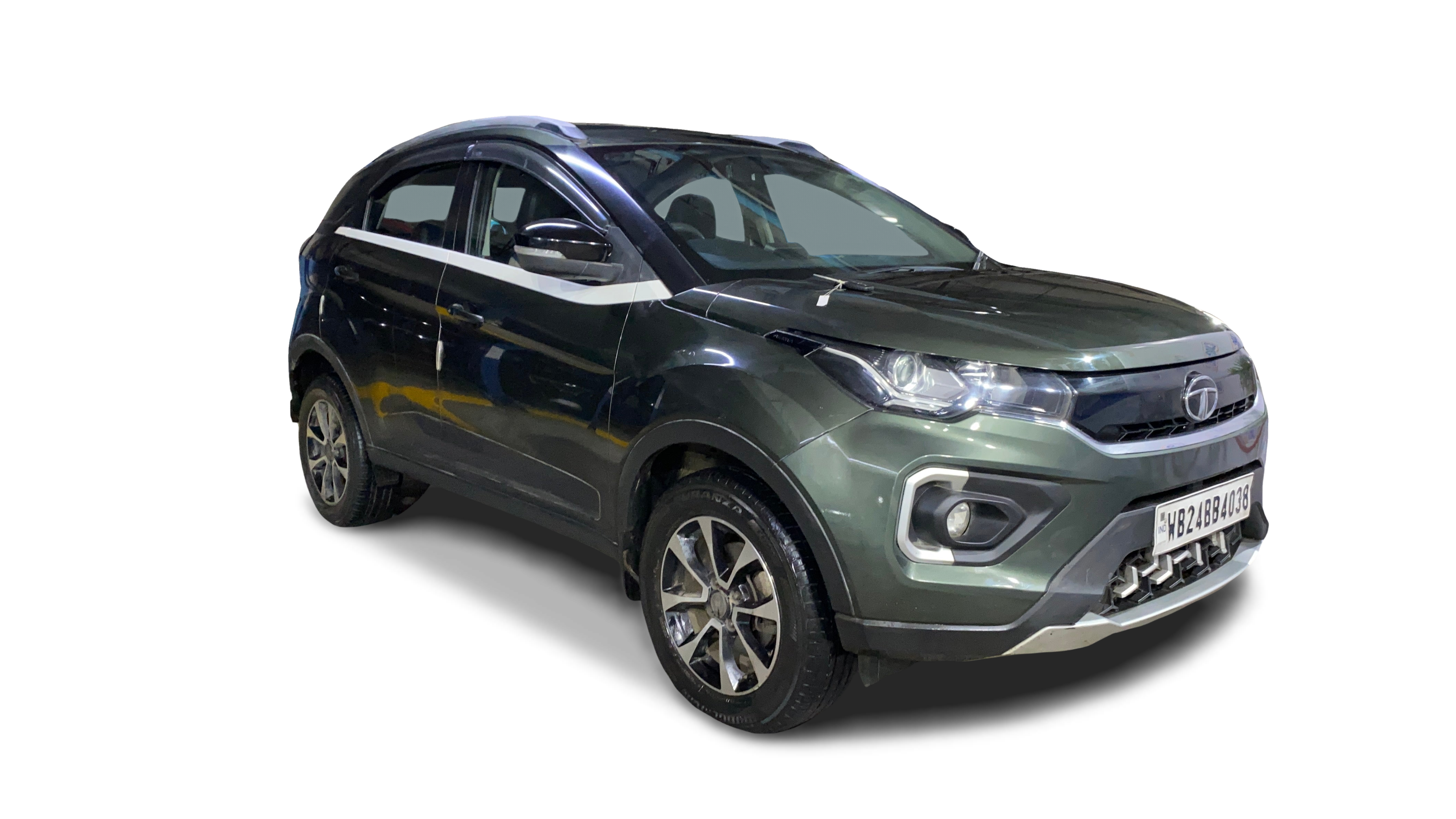 Tata NEXON-img