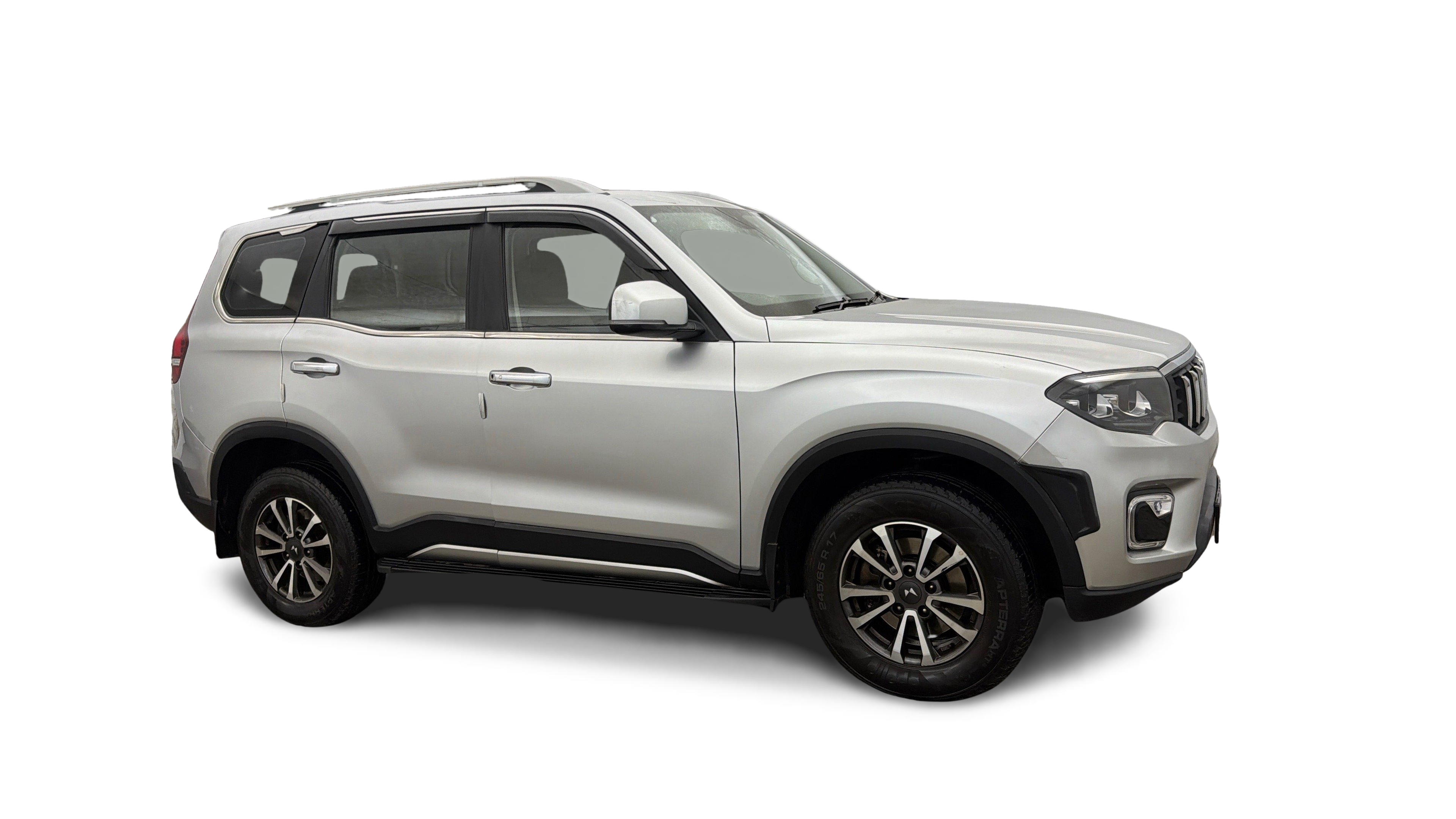 2025 Mahindra SCORPIO-N - SUV - Petrol - Manual - ₹14.97 lakh