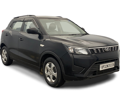 Mahindra XUV300-img