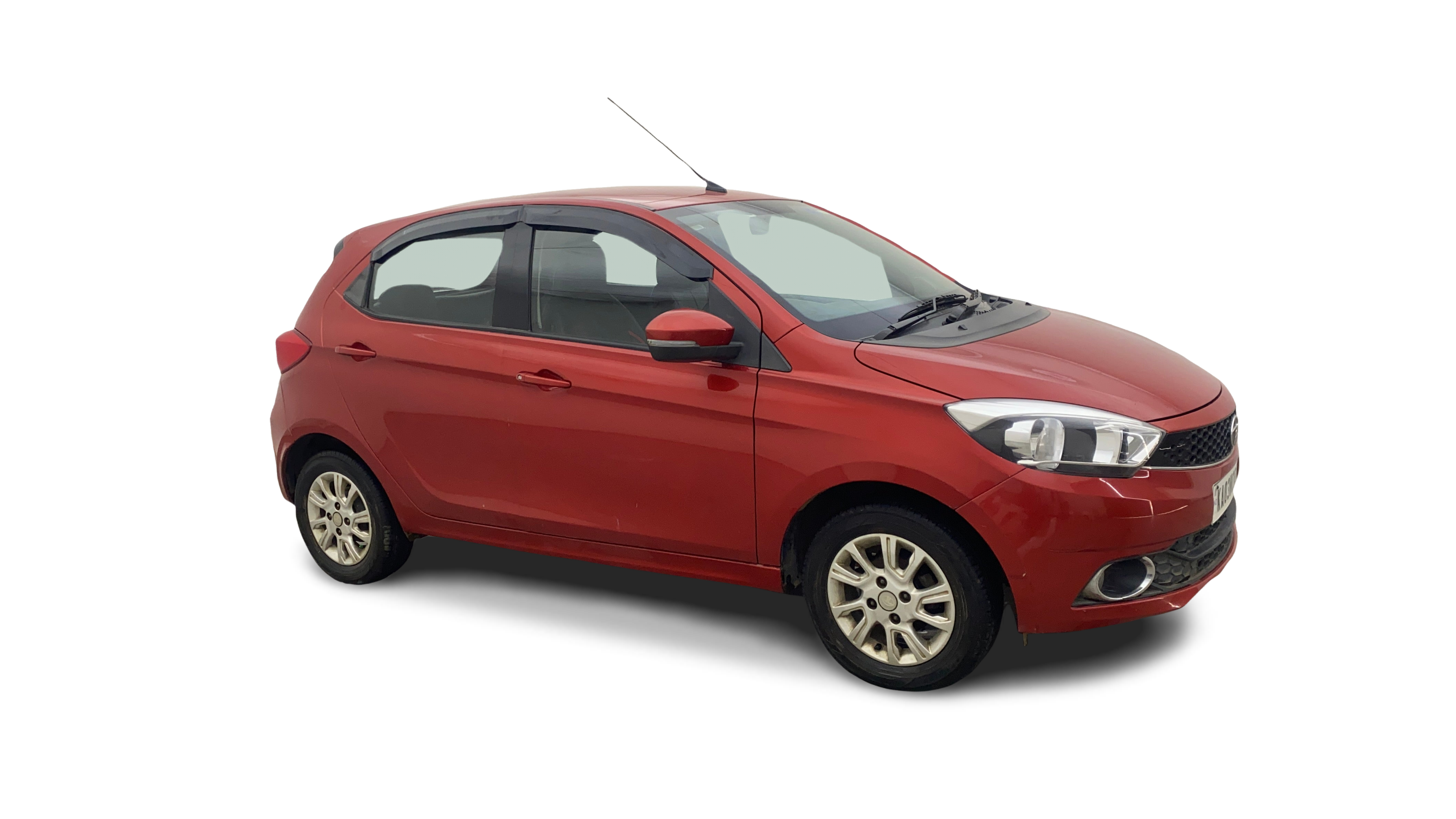 Tata Tiago-img