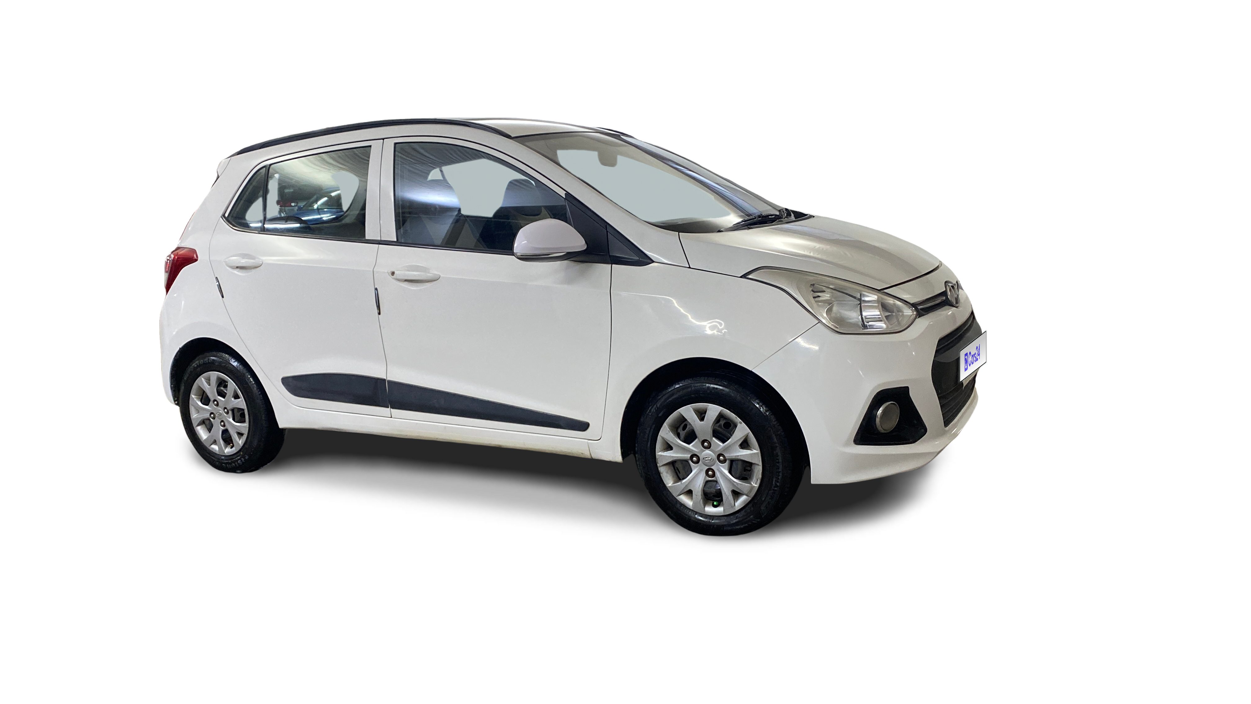 2016 Hyundai Grand i10 - Hatchback - CNG - Manual - ₹3.01 lakh