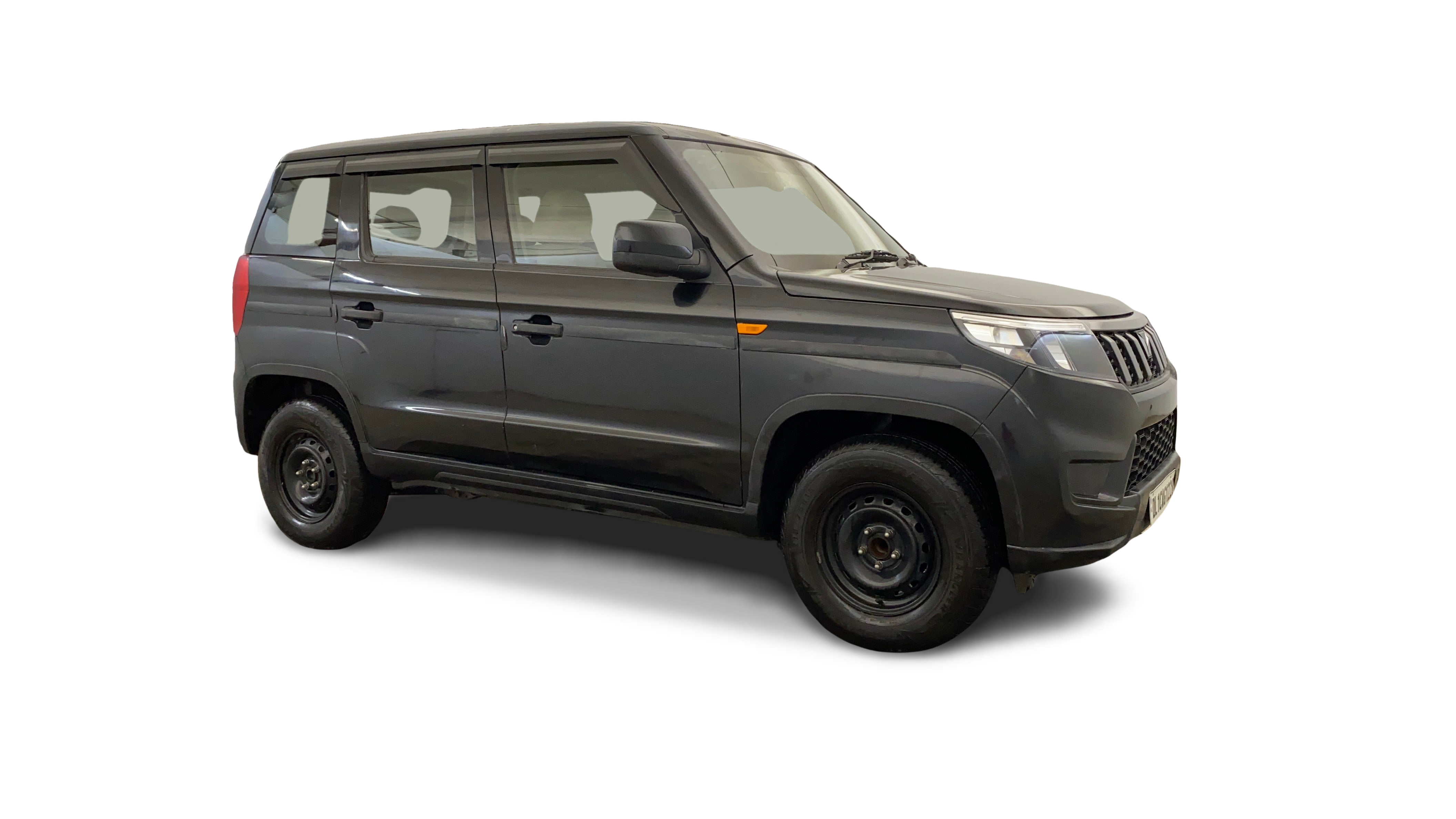 Mahindra BOLERO NEO-img