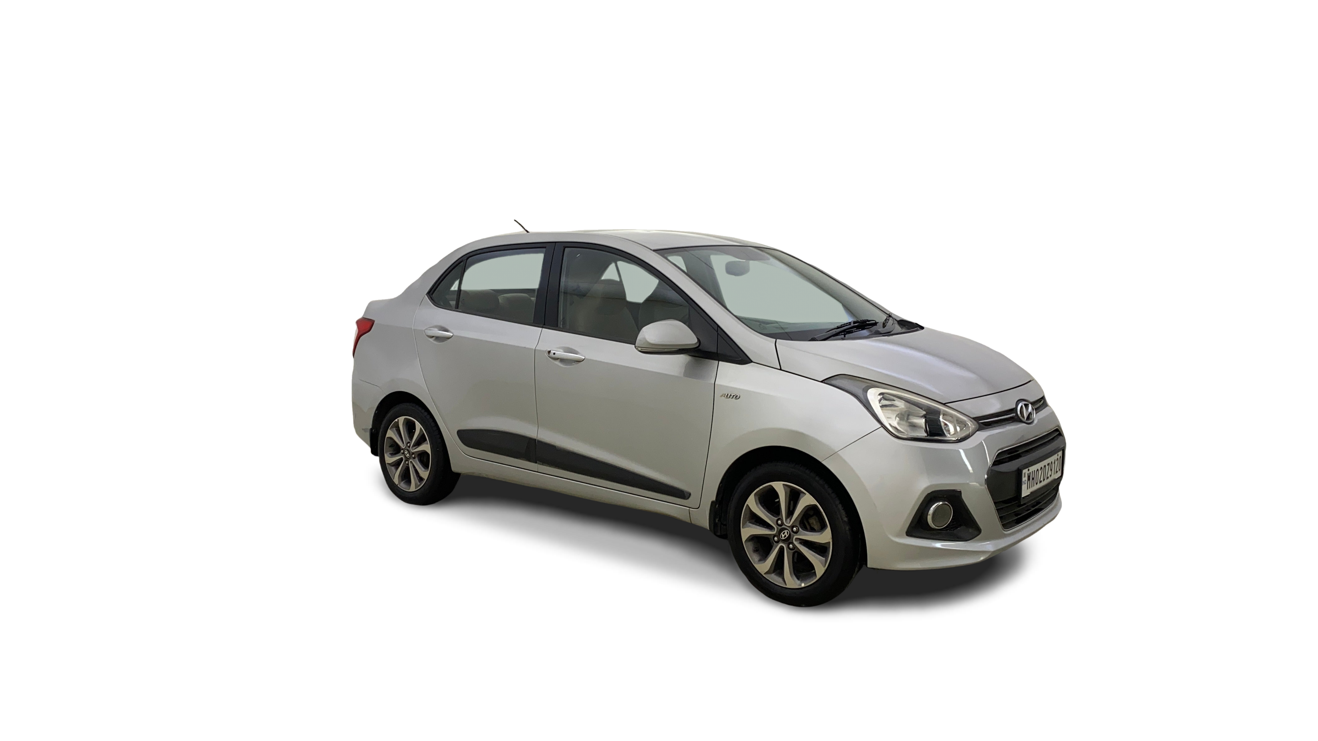 Hyundai Xcent-img