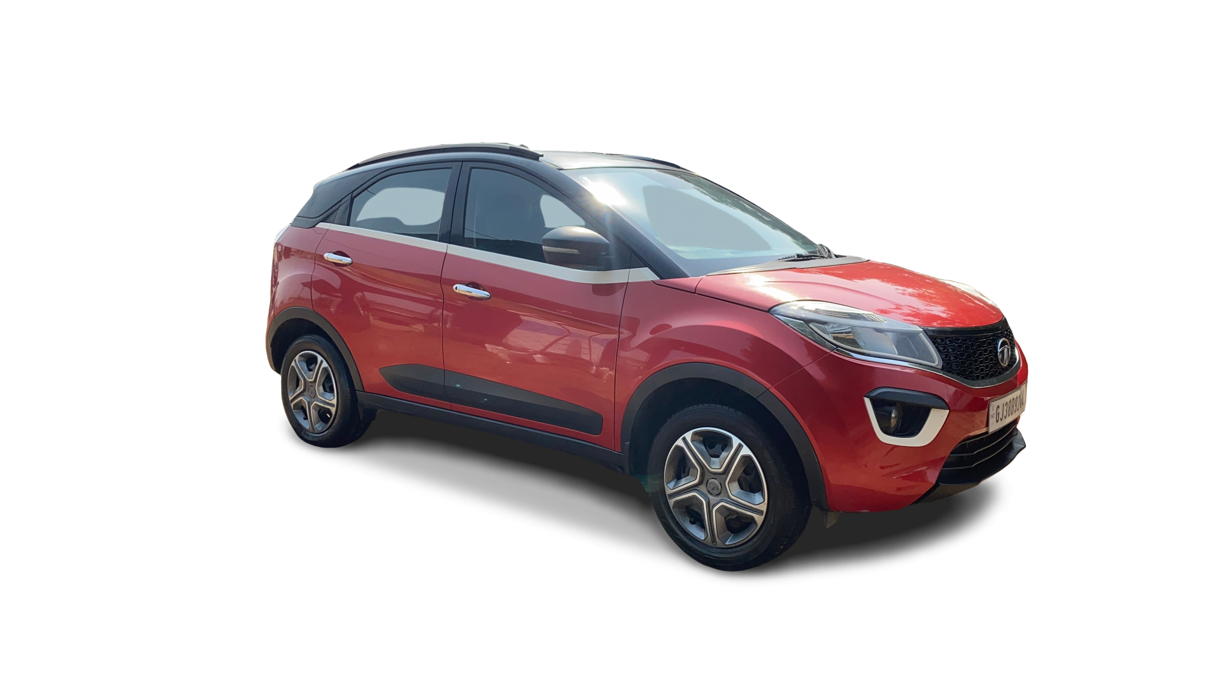 Tata NEXON-img