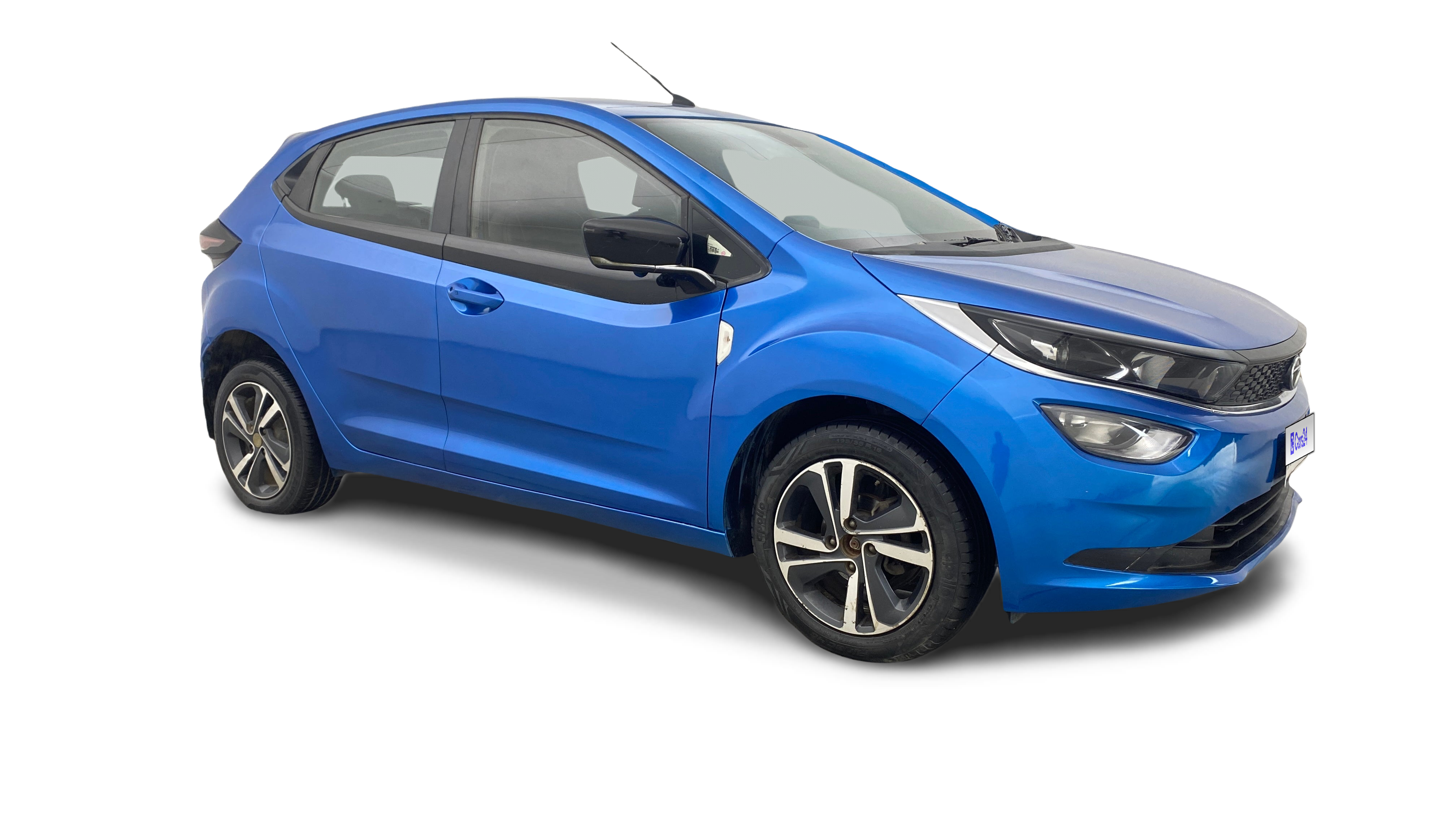 2022 Tata ALTROZ - Hatchback - Petrol - Manual - ₹6.18 lakh