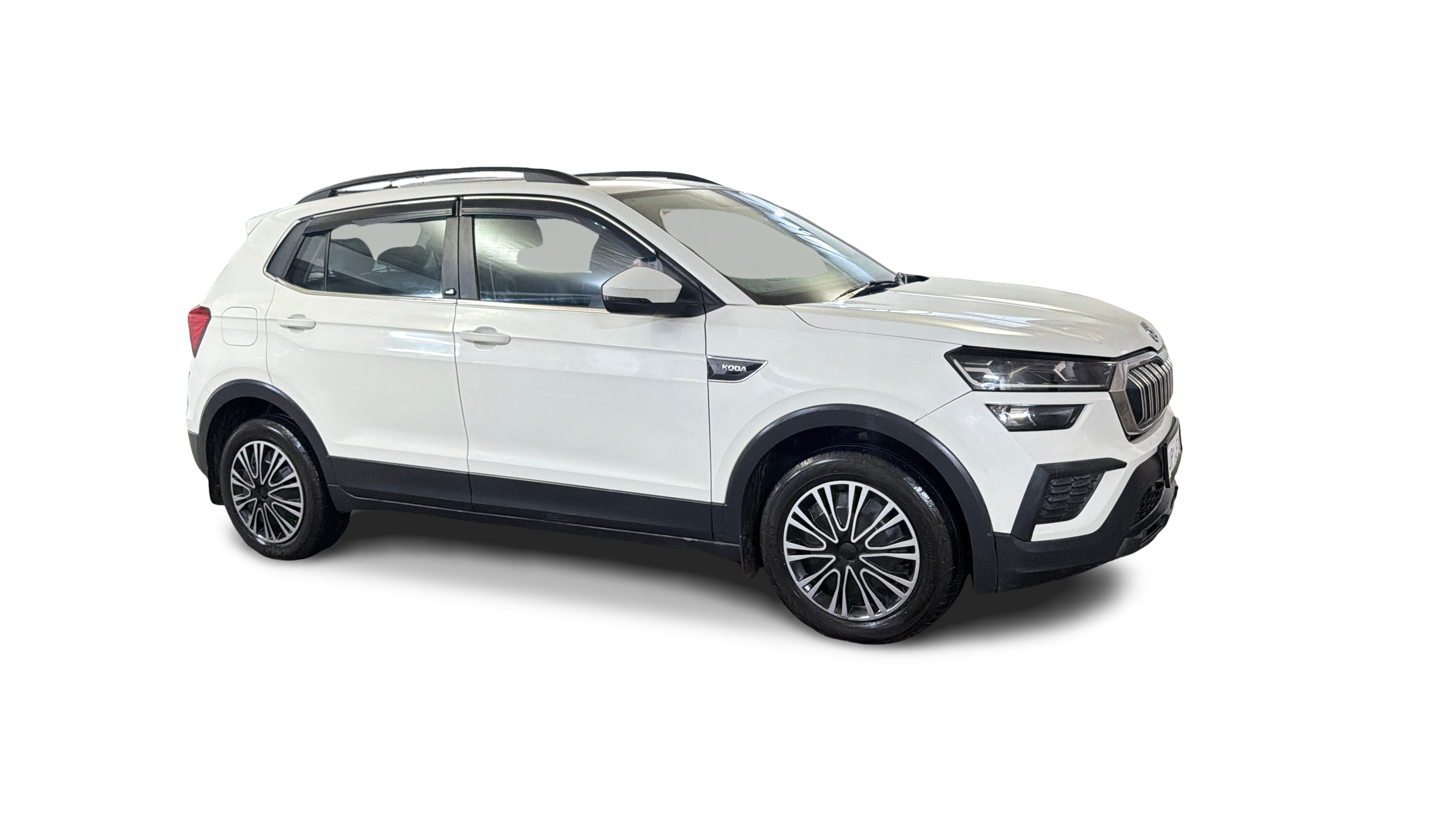 2023 Skoda KUSHAQ - SUV - Petrol - Manual - ₹7.25 lakh