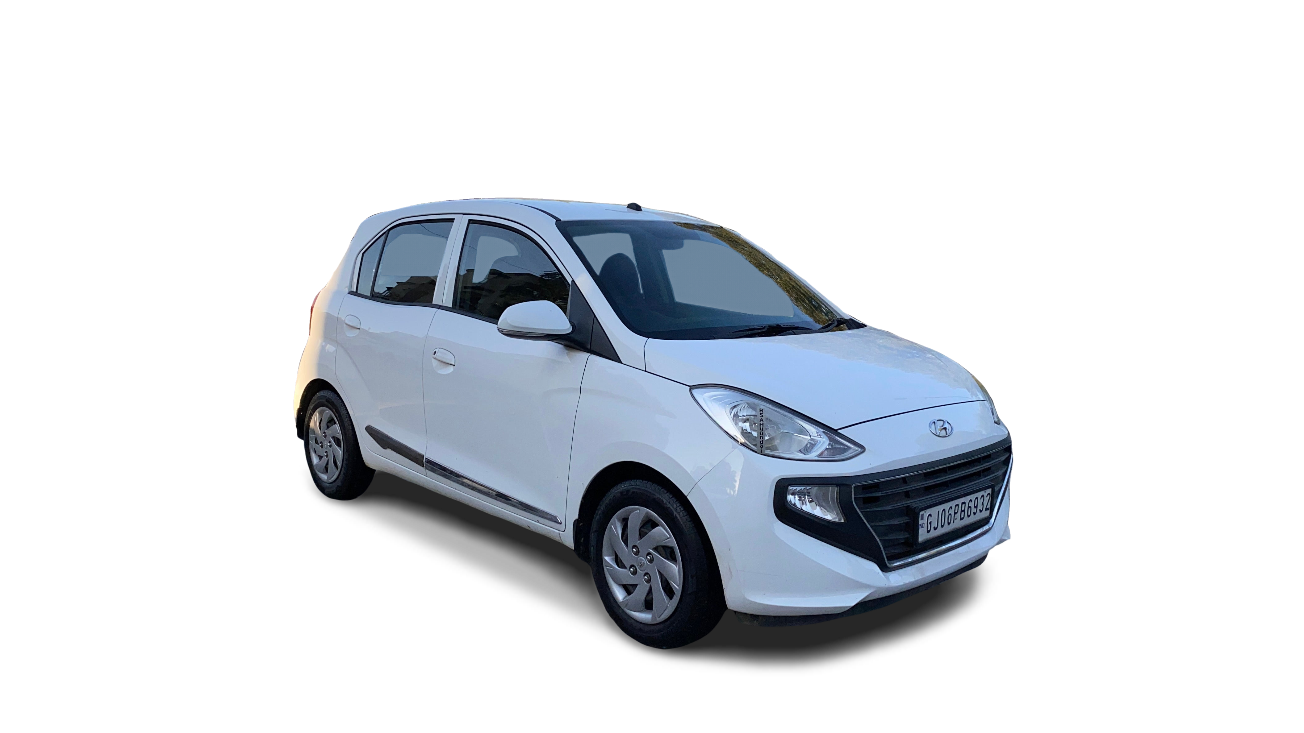 Hyundai NEW SANTRO-img