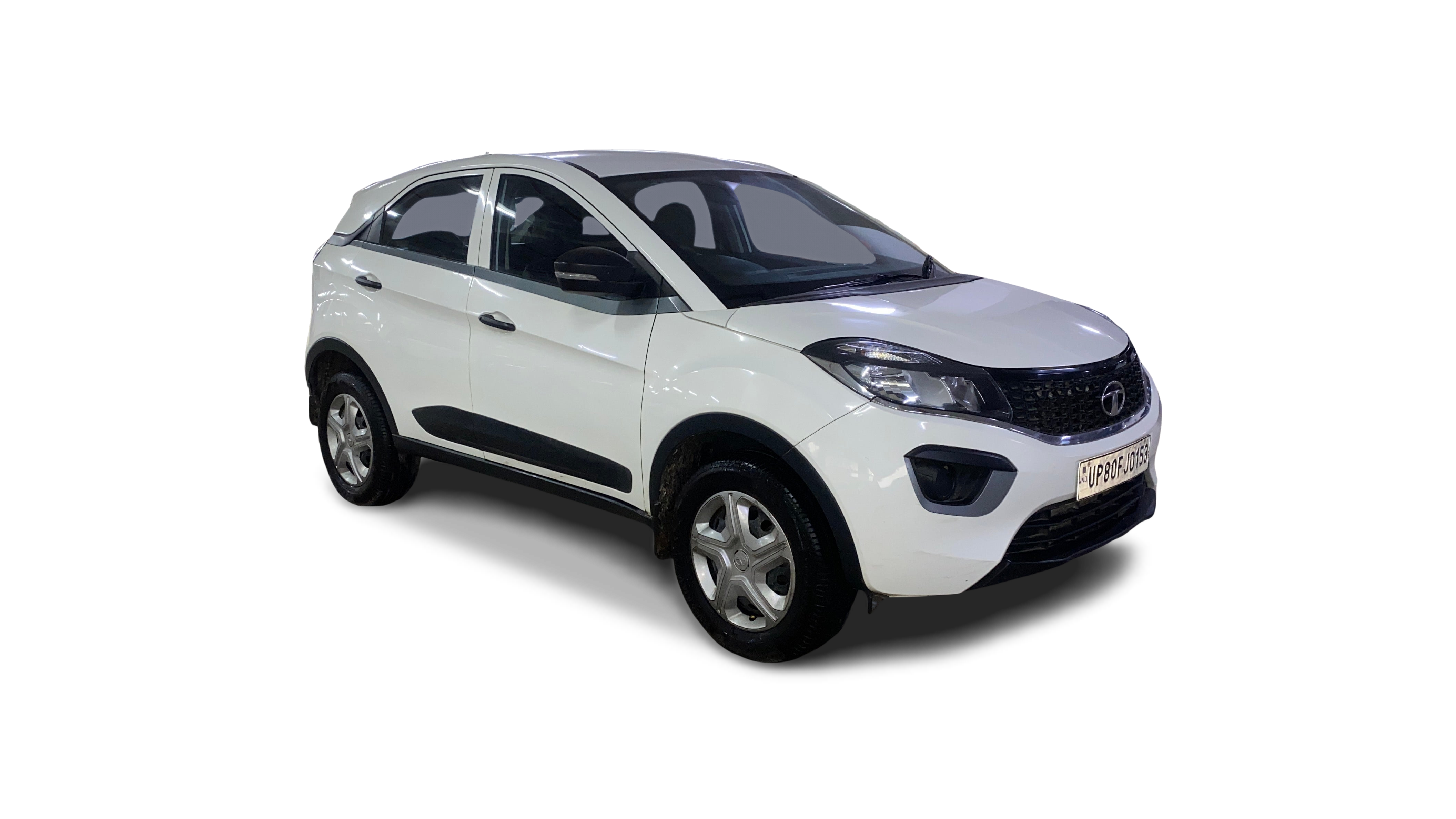 Tata NEXON-img