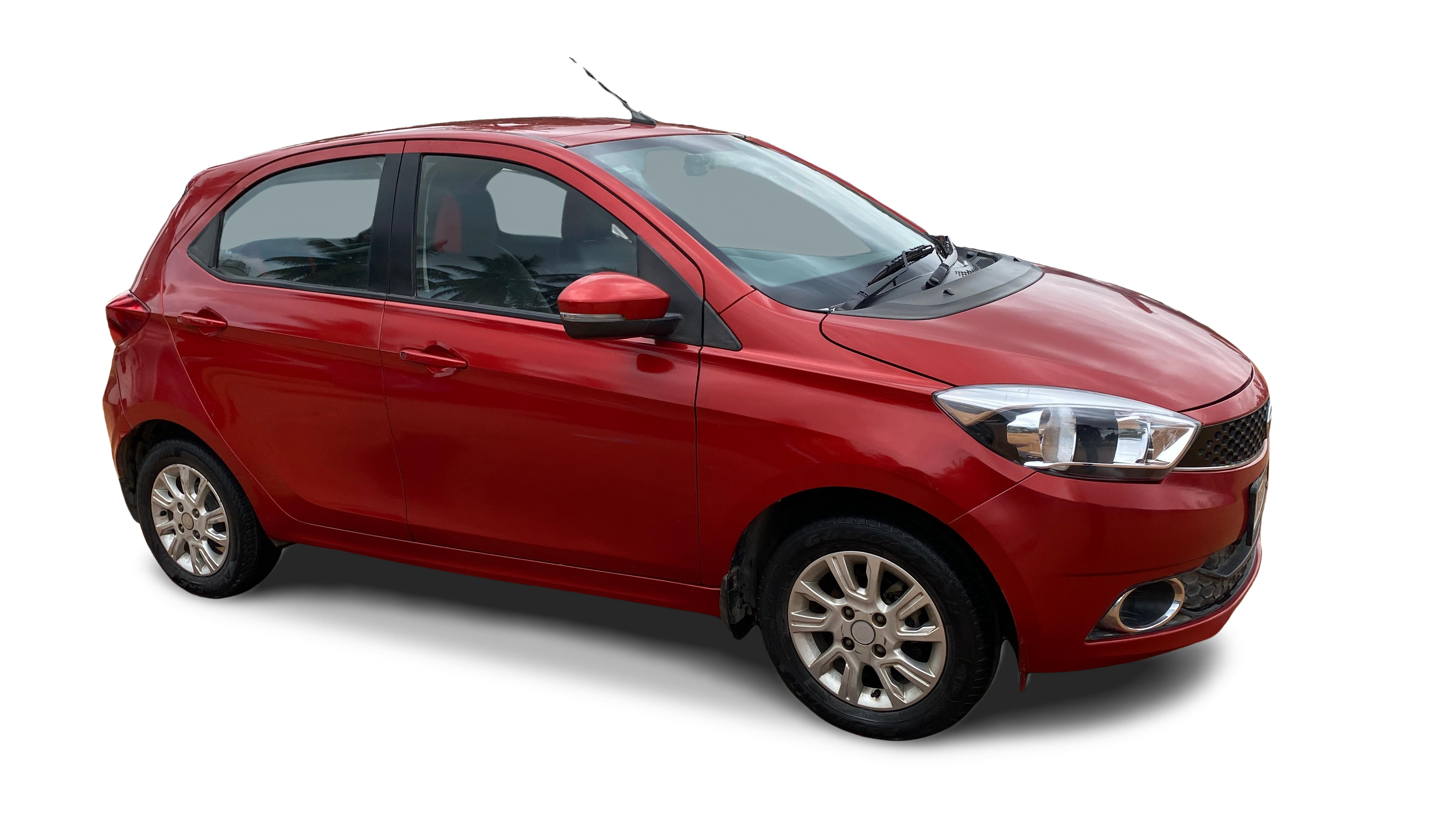 2017 Tata Tiago - Hatchback - Petrol - Automatic - ₹4.05 lakh