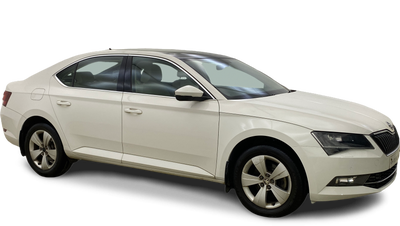 2017 Skoda Superb - Sedan - Petrol - Automatic - ₹9.92 lakh