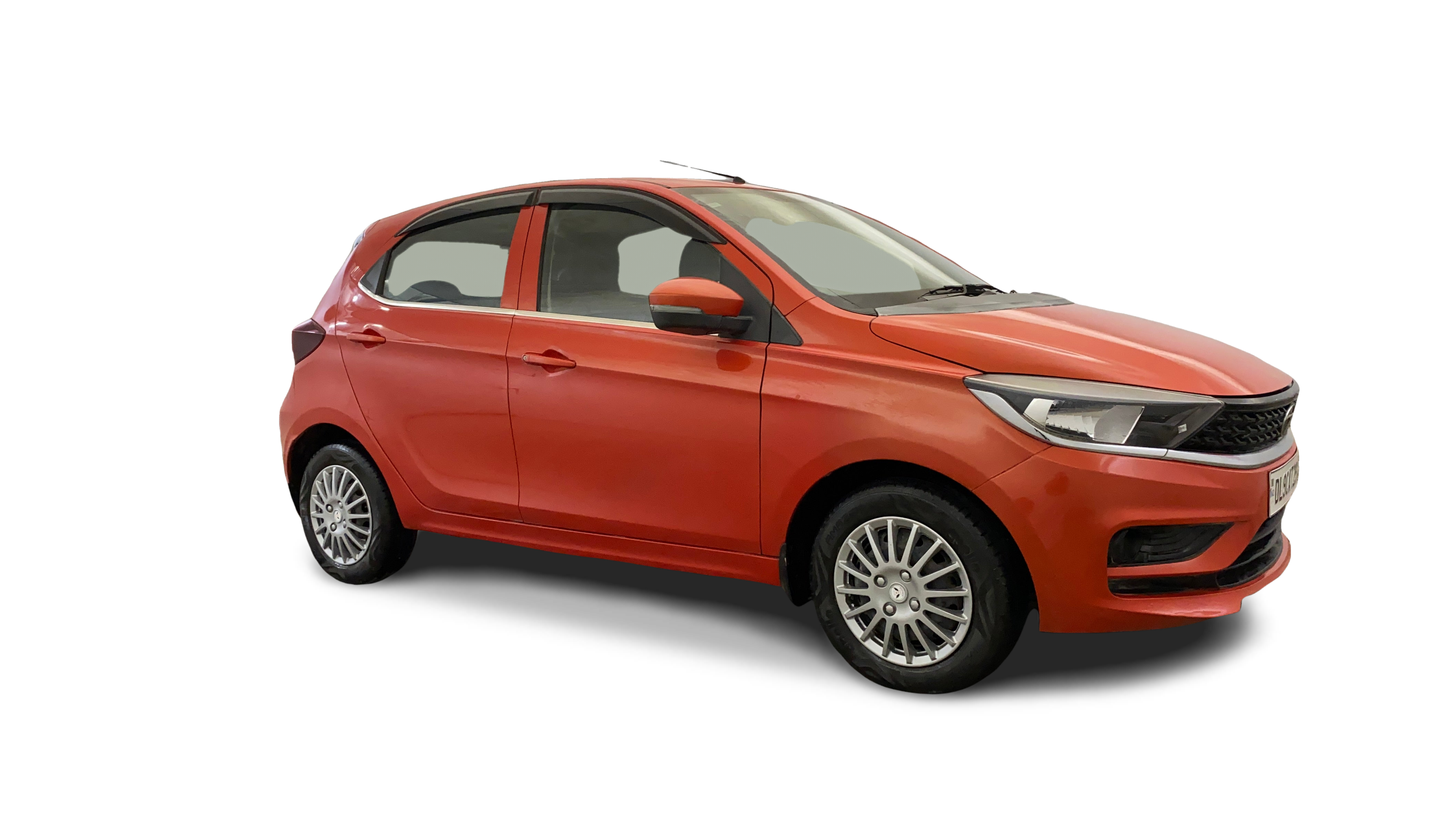 2020 Tata Tiago - Hatchback - Petrol - Manual - ₹2.96 lakh