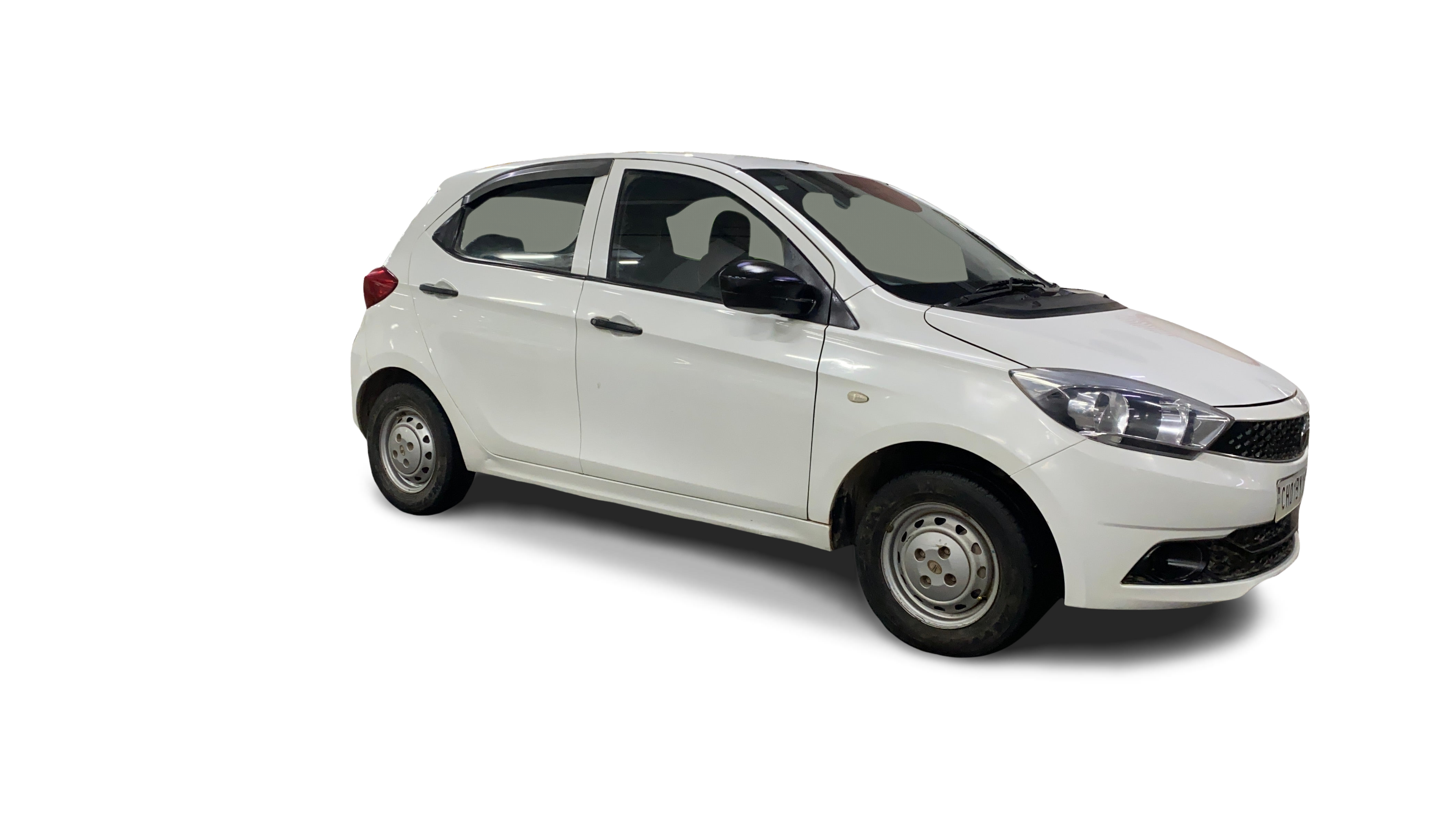 Tata Tiago-img