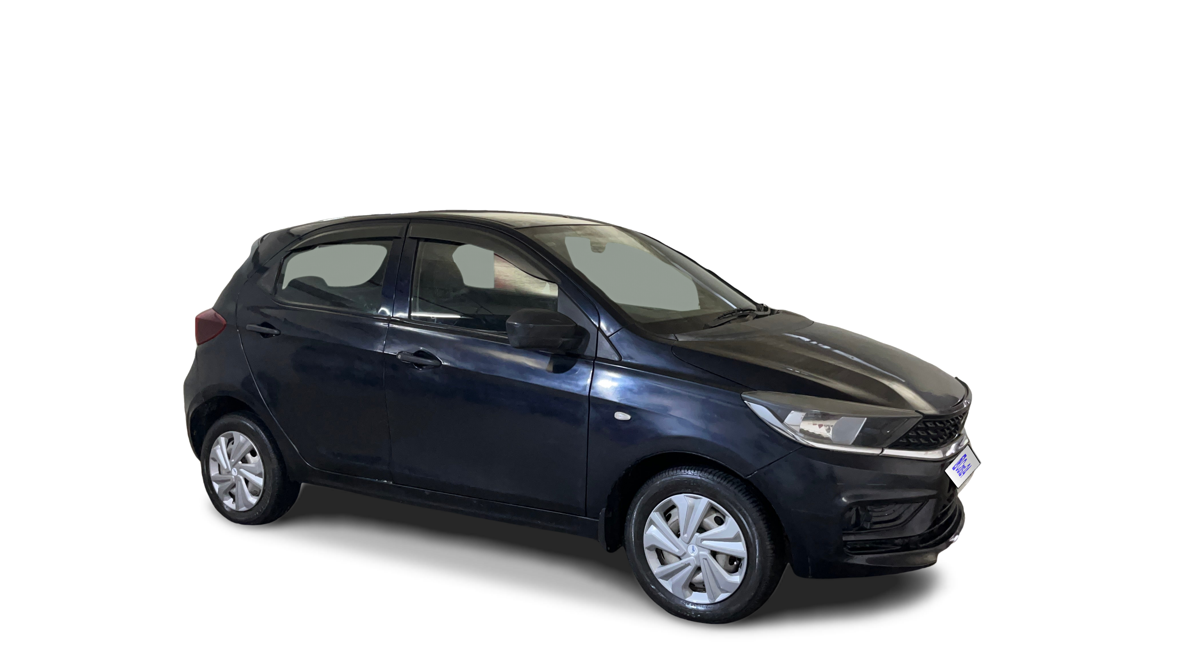 2022 Tata Tiago - Hatchback - CNG - Manual - ₹3.78 lakh