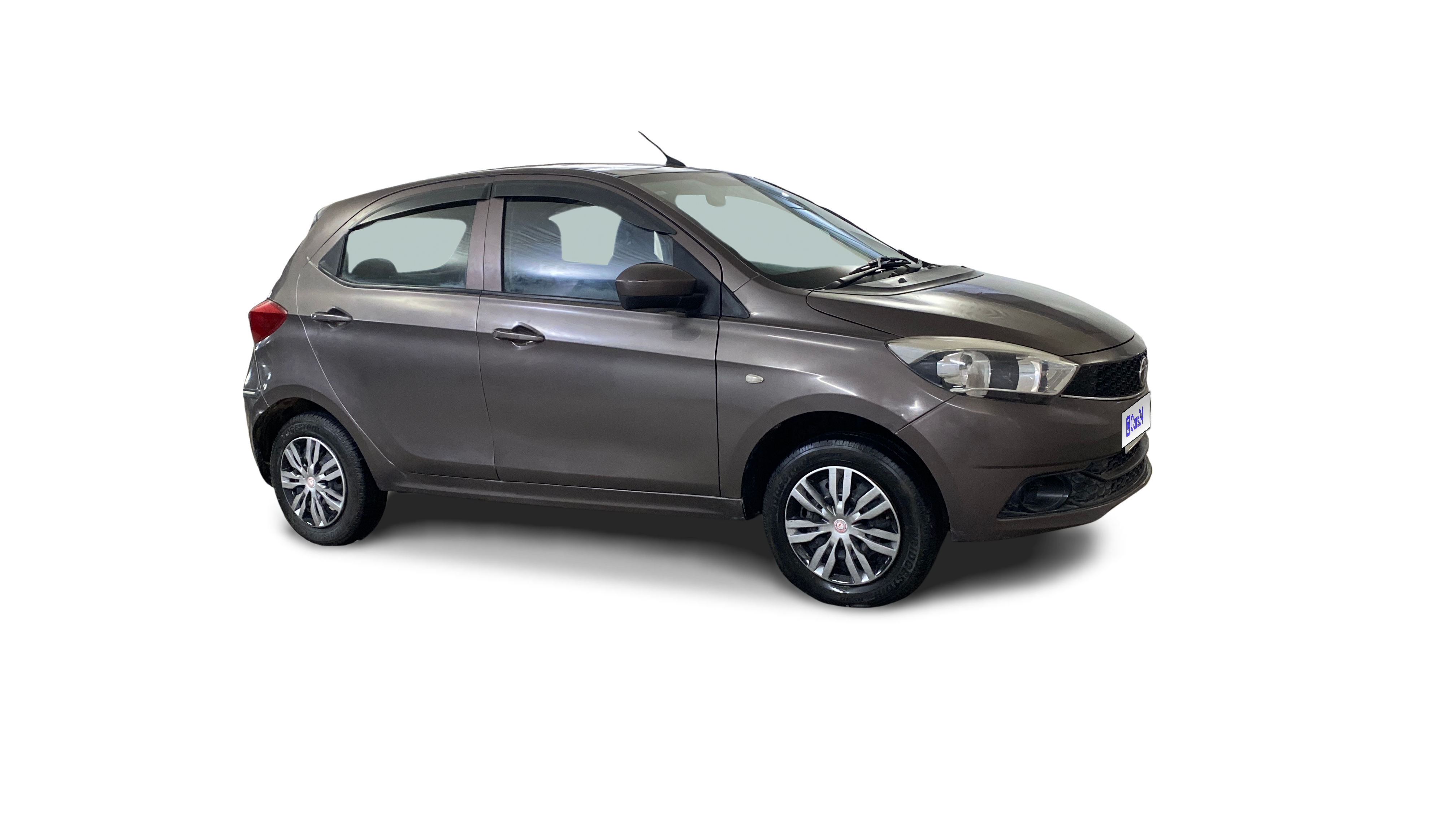 2017 Tata Tiago - Hatchback - Petrol - Manual - ₹2.73 lakh