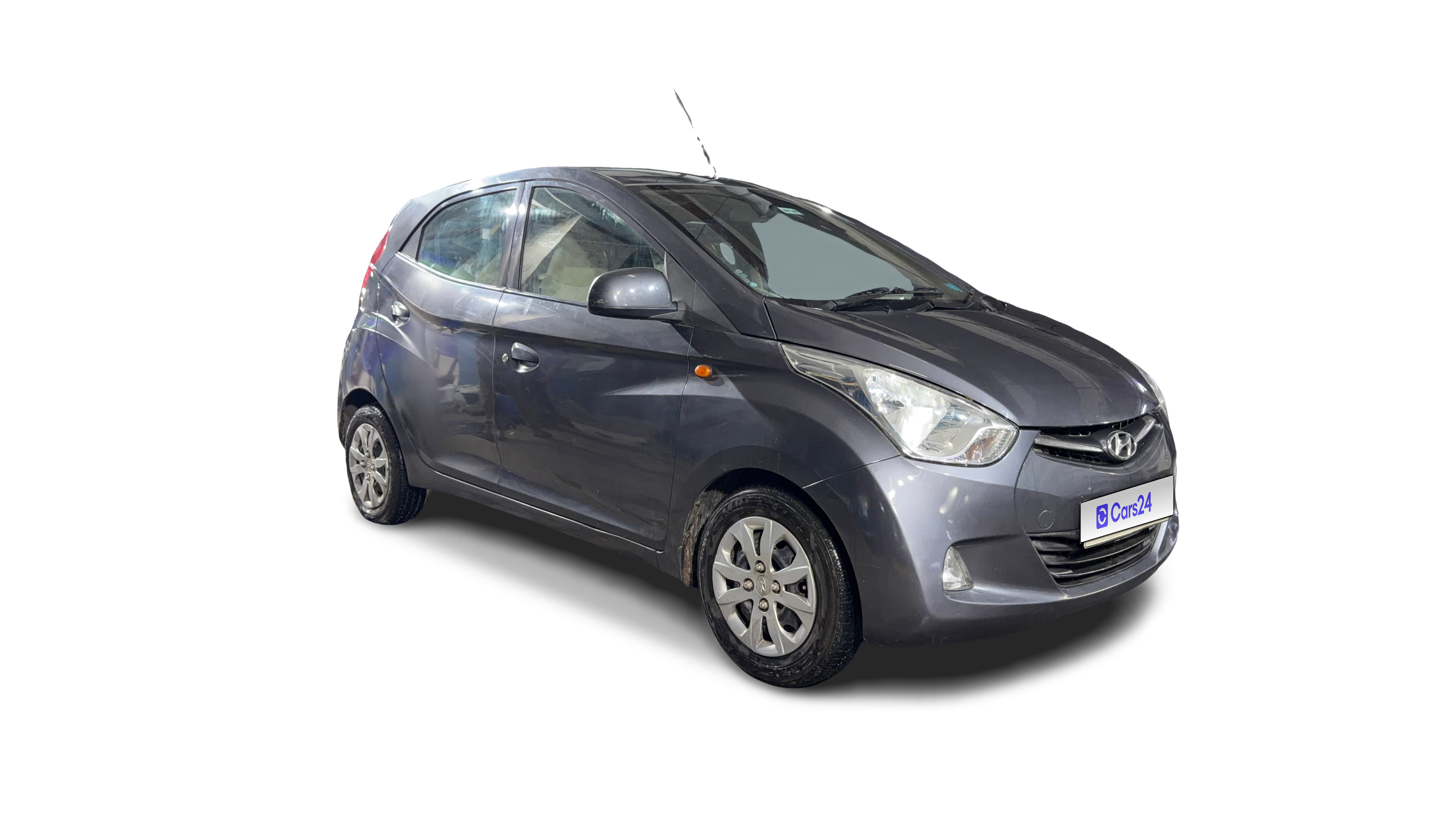 2017 Hyundai Eon - Hatchback - Petrol - Manual - ₹2.57 lakh
