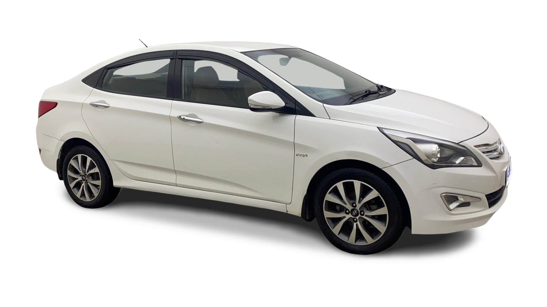 Hyundai Verna-img