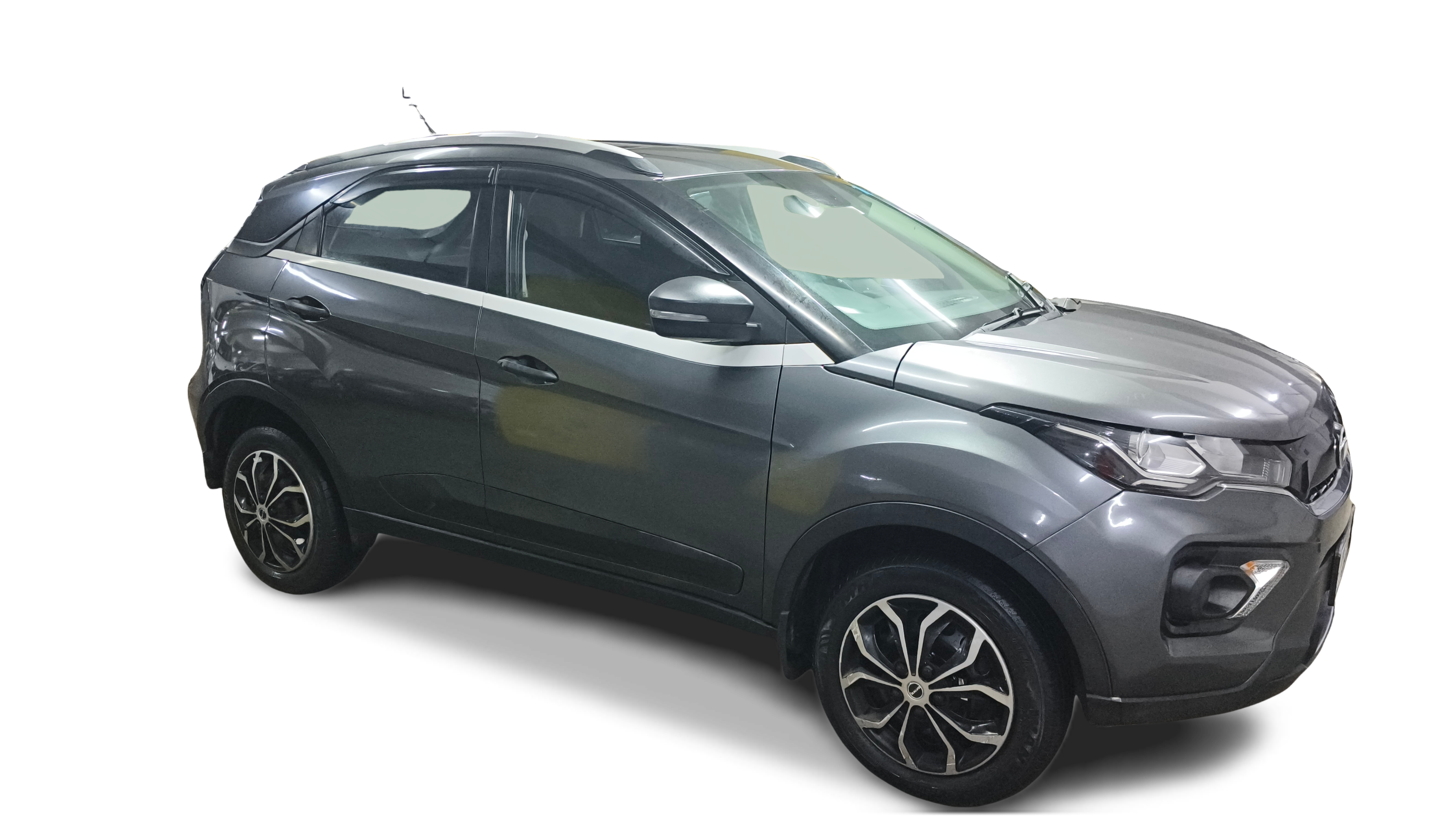 2021 Tata NEXON - SUV - Petrol - Manual - ₹5.67 lakh