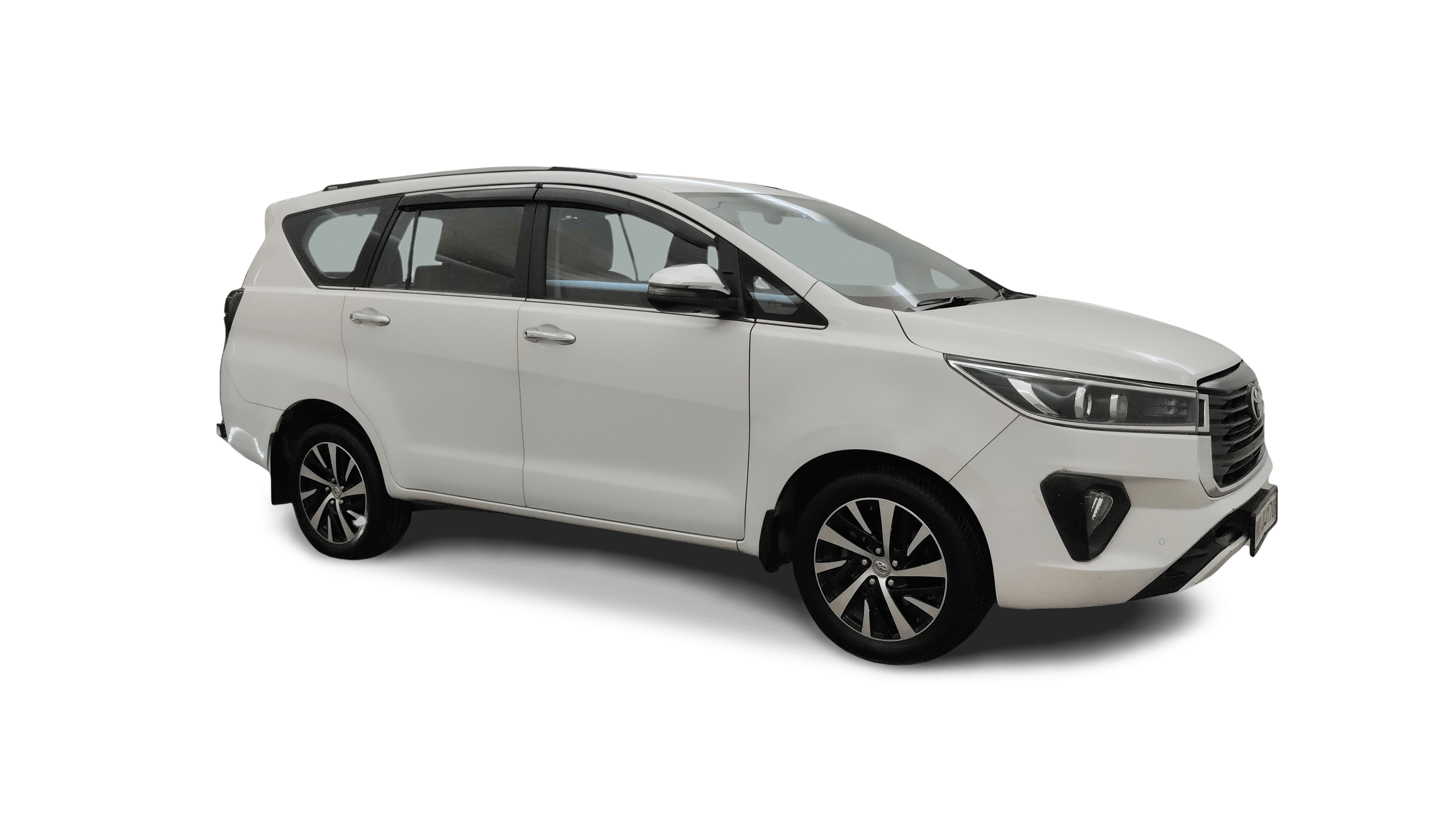 2022 Toyota Innova Crysta - SUV - Petrol - Automatic - ₹17.15 lakh