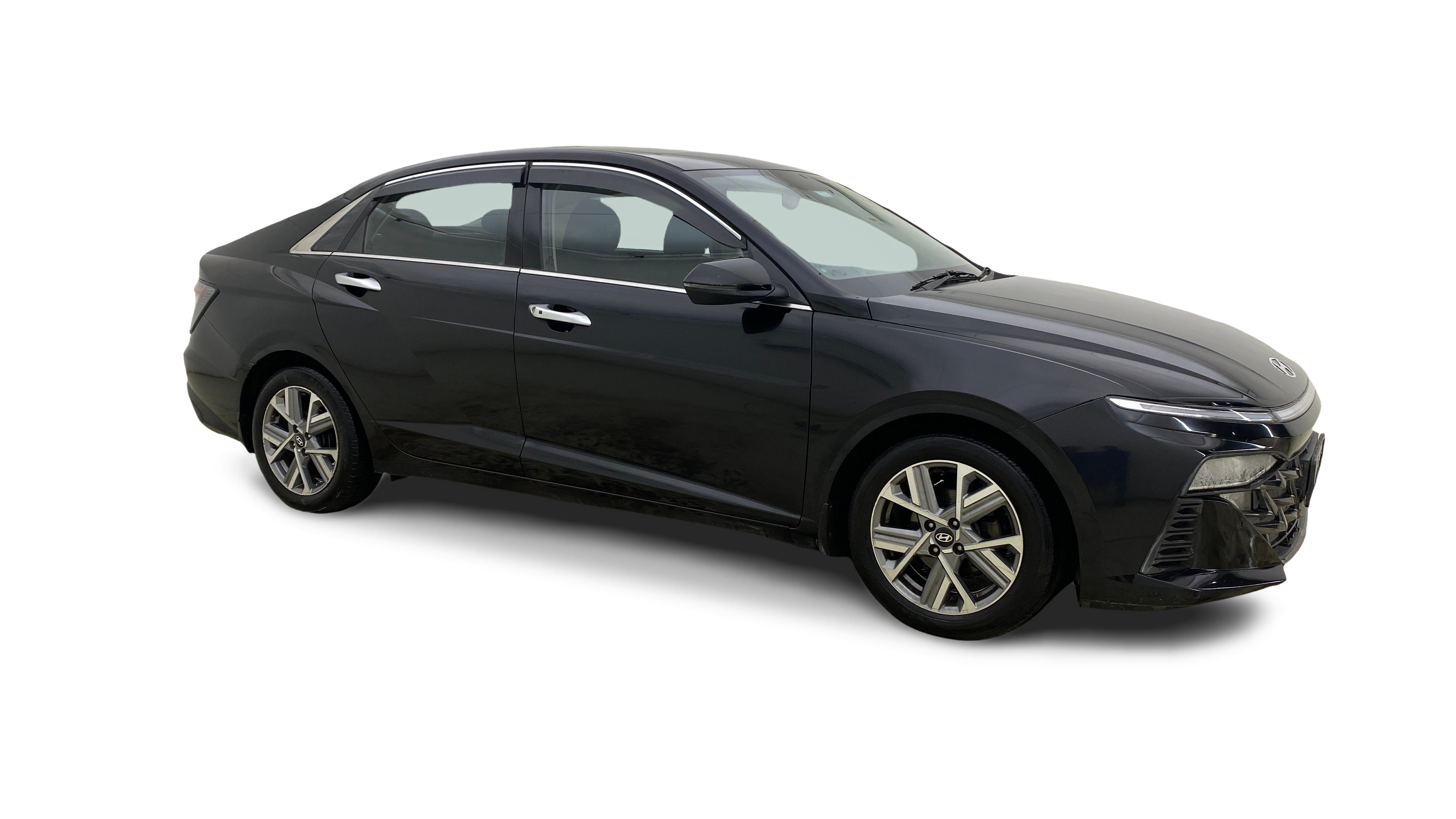2023 Hyundai Verna - Sedan - CNG - Manual - ₹11.13 lakh