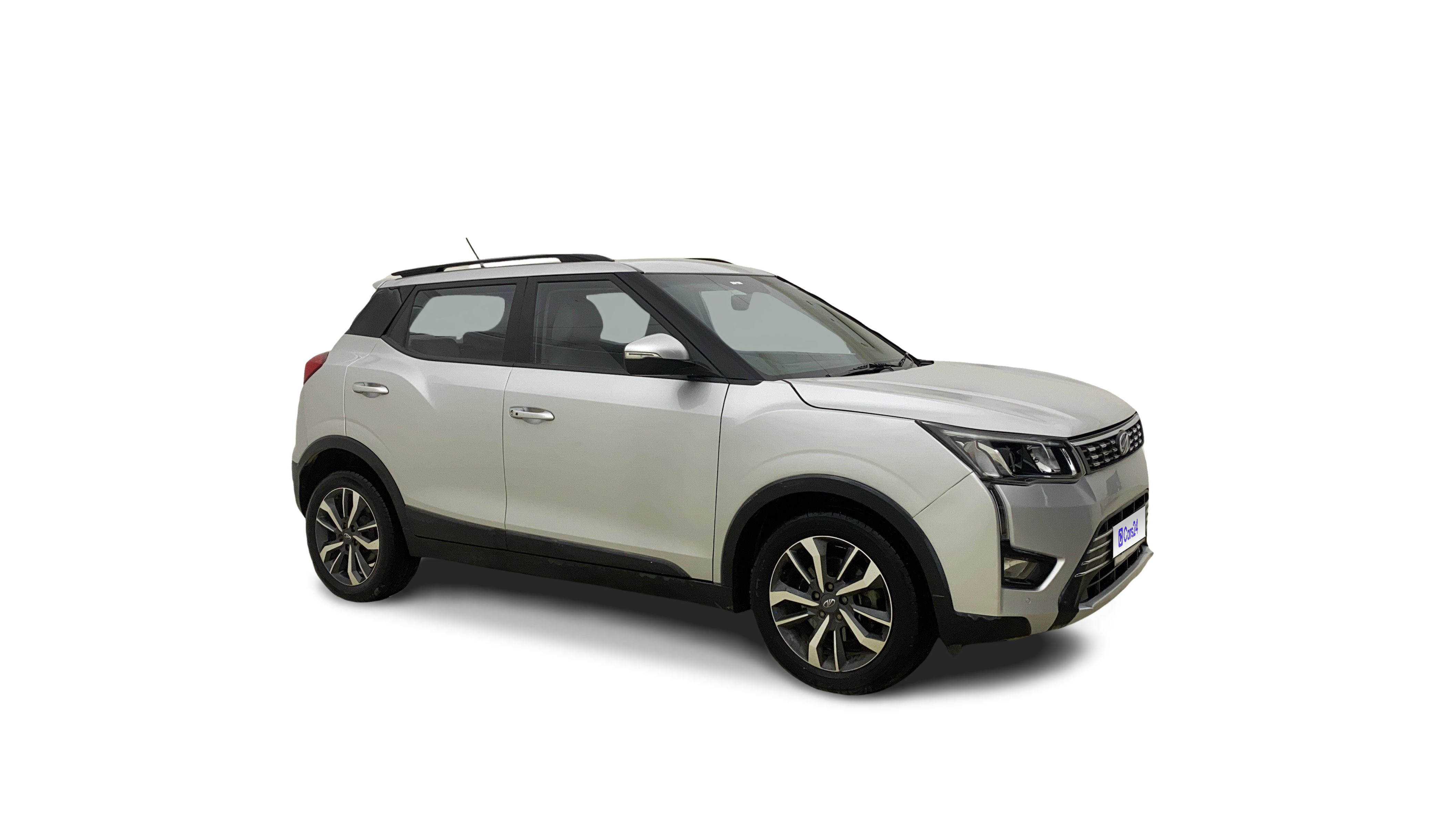 2021 Mahindra XUV300 - SUV - Petrol - Manual - ₹7.16 lakh