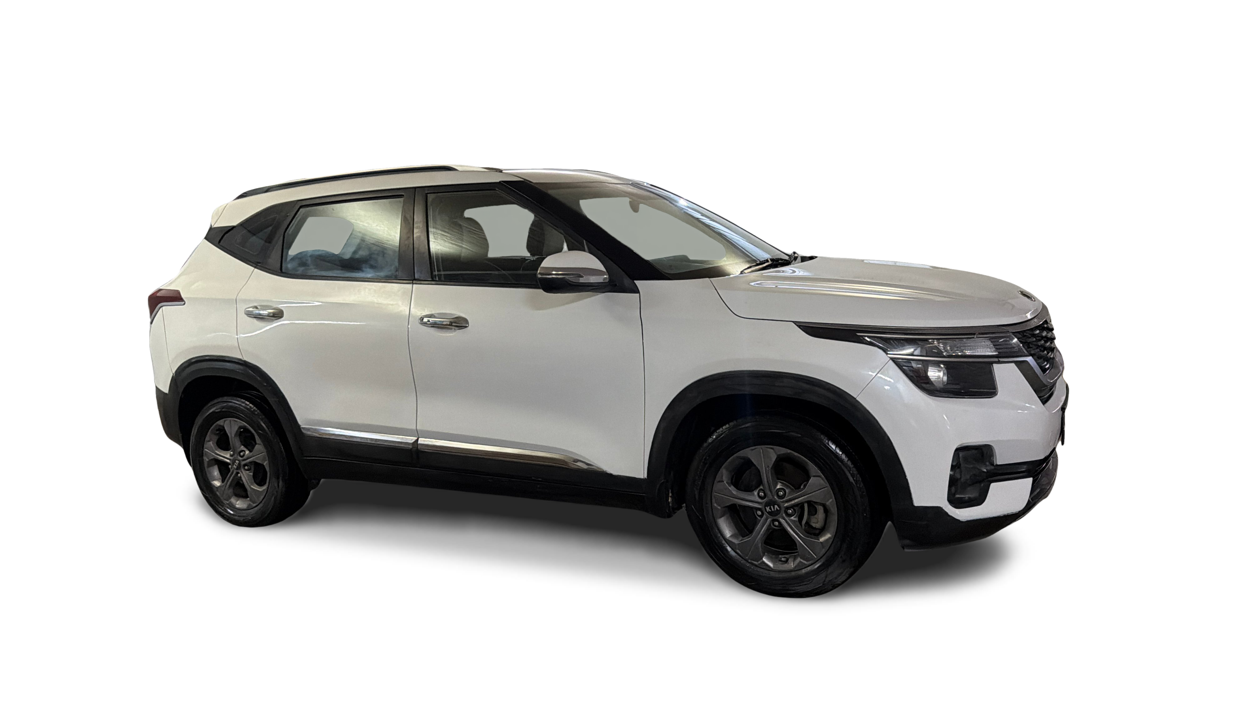 2020 KIA SELTOS - SUV - Petrol - Manual - ₹7.19 lakh